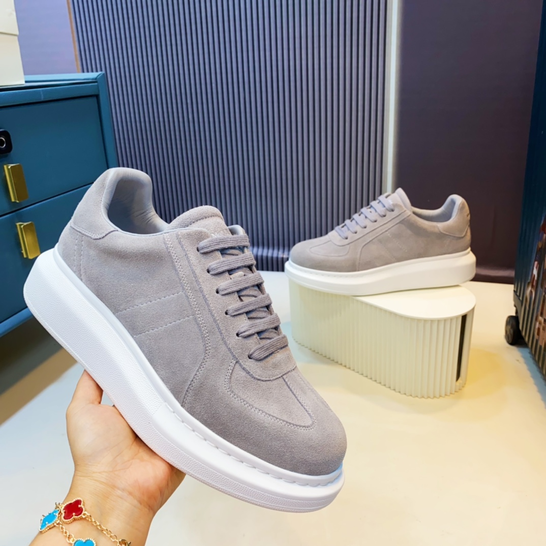Alexander Mqueen Oversized Sneakers - DopestKickz