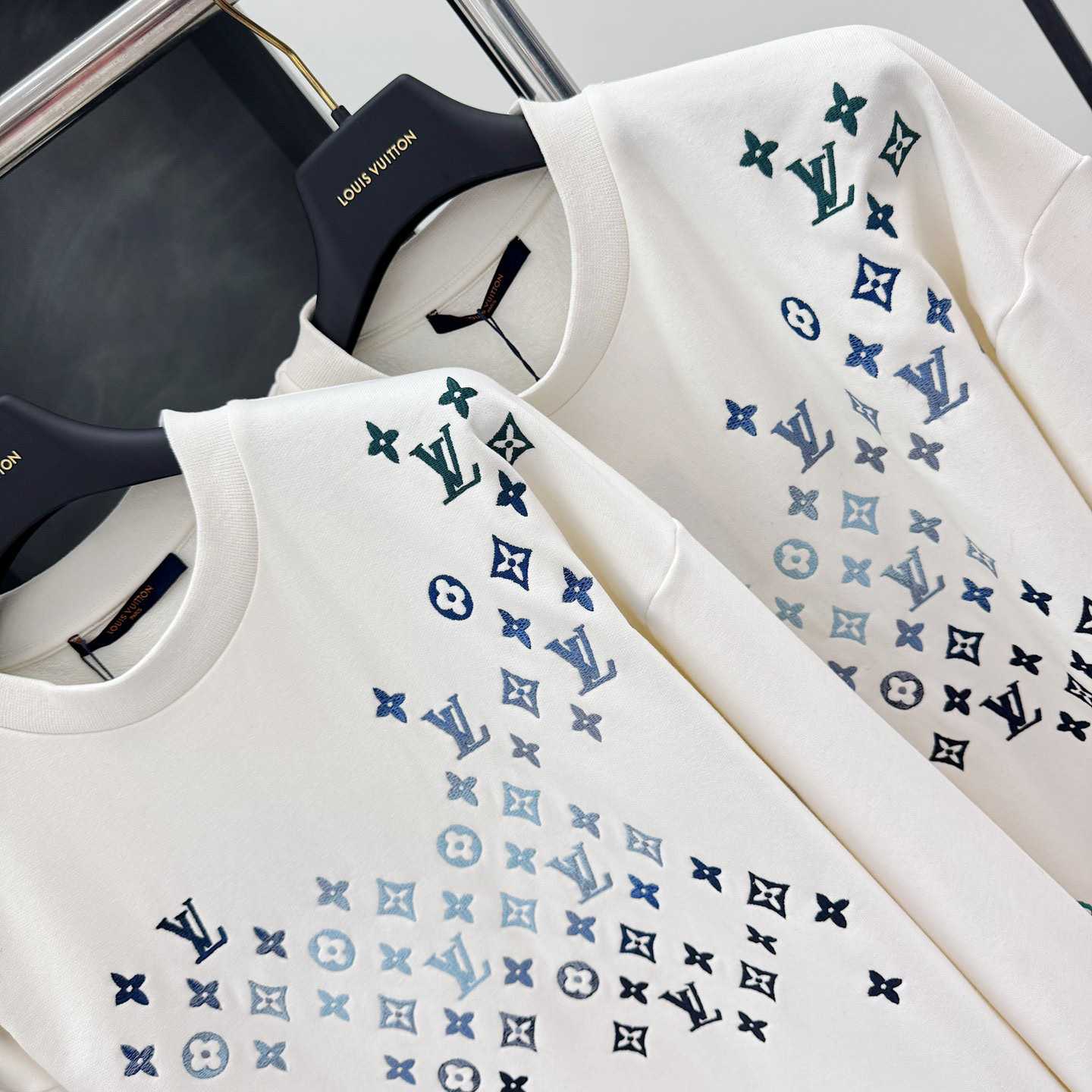 Louis Vuitton Monogram Sweatshirt - DopestKickz