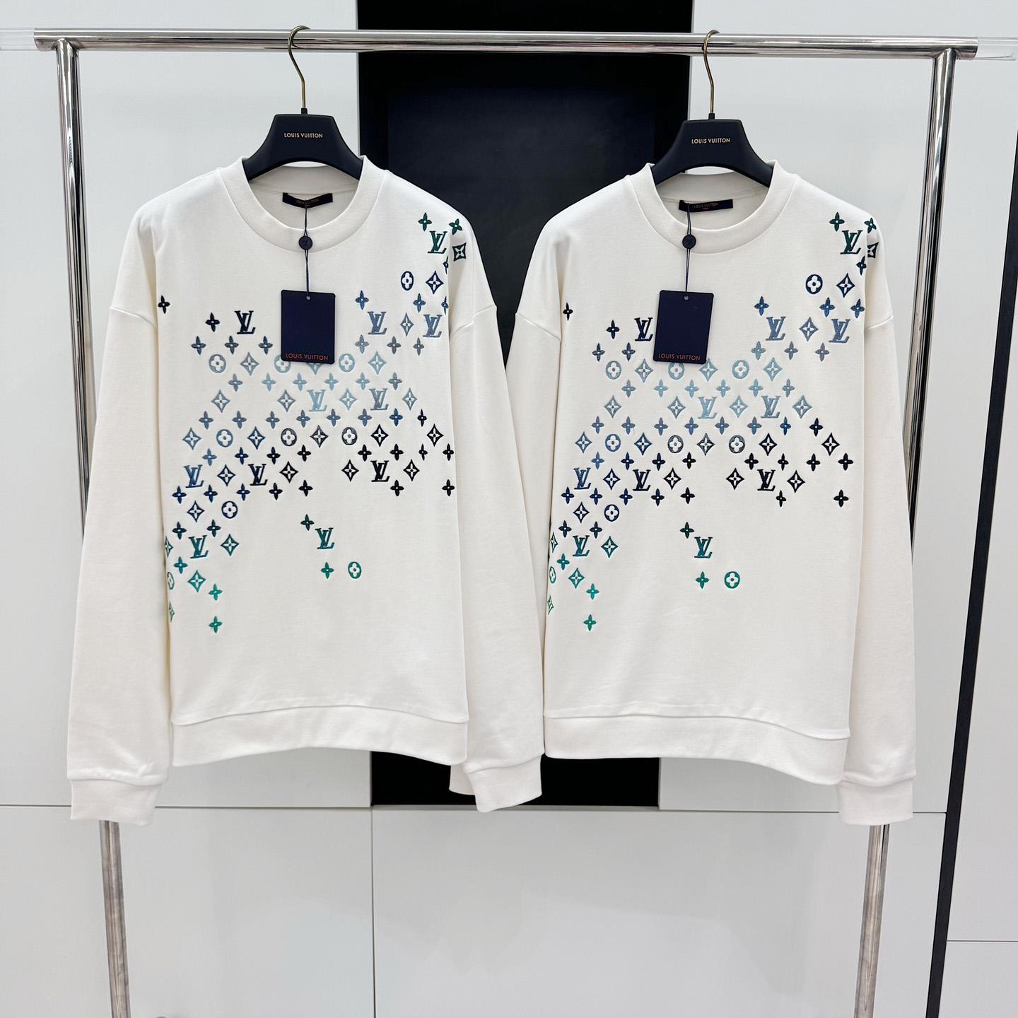 Louis Vuitton Monogram Sweatshirt - DopestKickz
