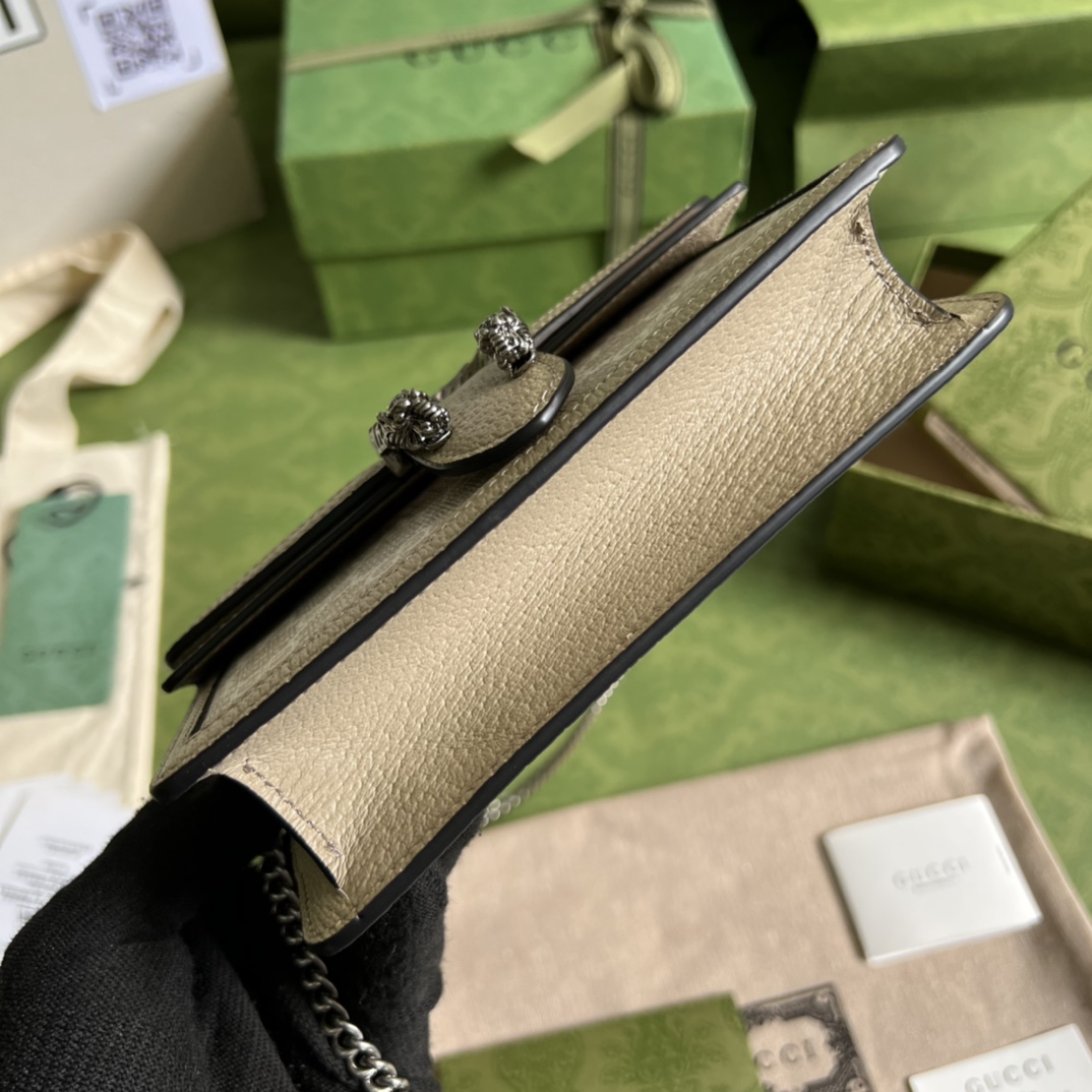 Gucci Dionysus Super Mini Bag  - DopestKickz