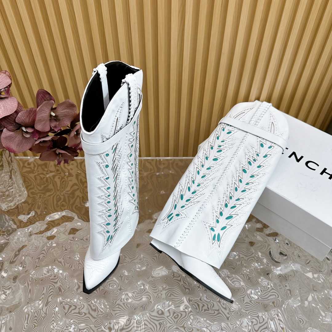 Givenchy Shark Lock Cowboy Boots In Leather With Strass - DopestKickz