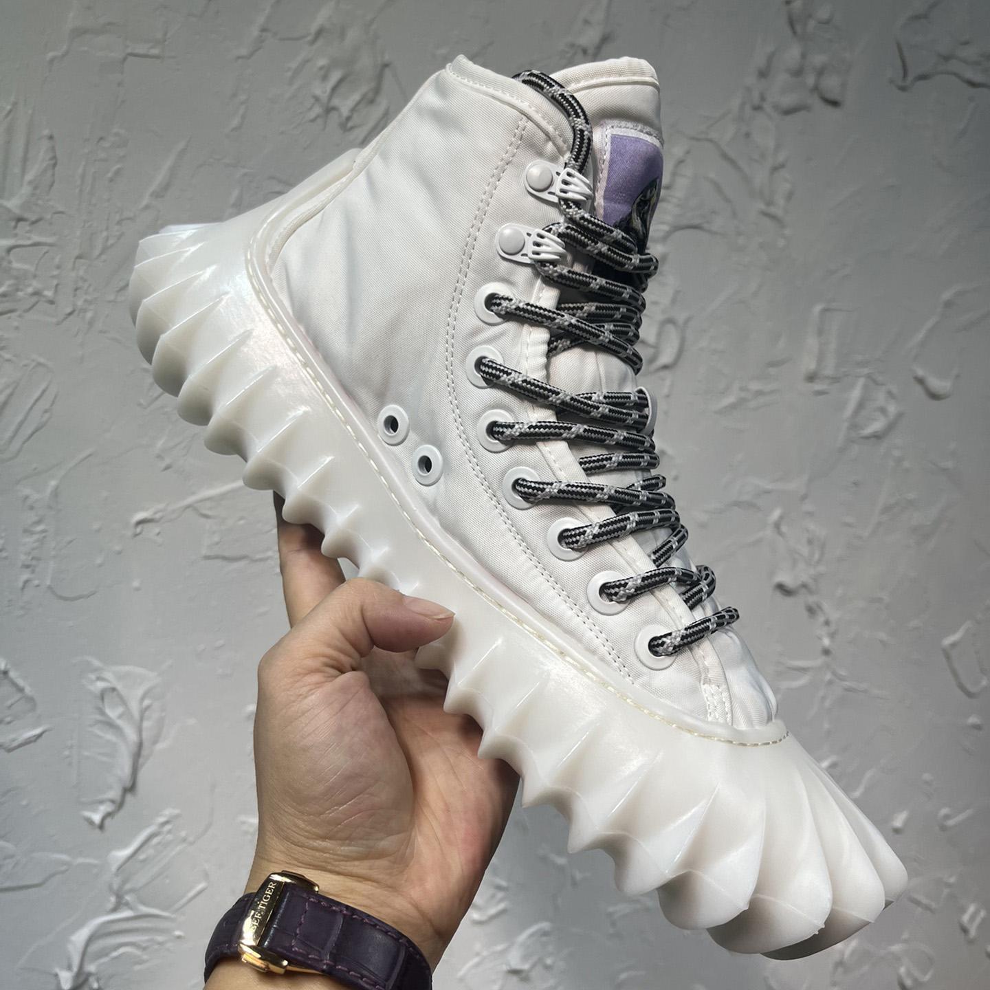 Bottega Veneta Denver Sneaker - DopestKickz