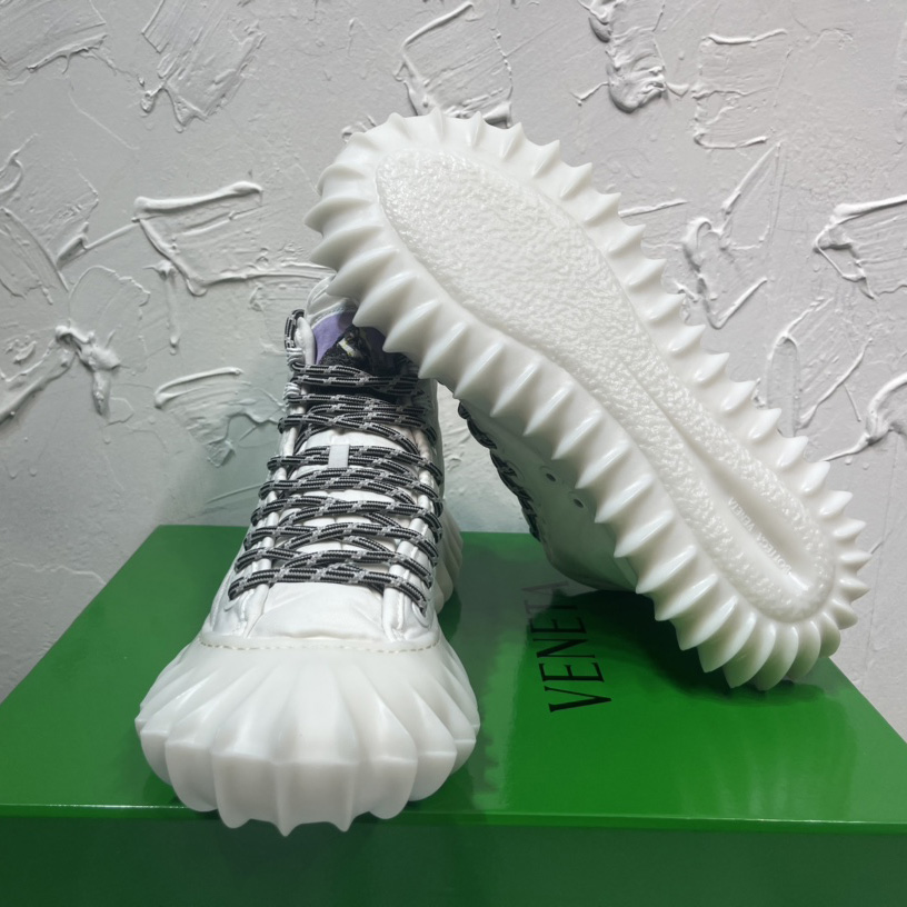 Bottega Veneta Denver Sneaker - DopestKickz
