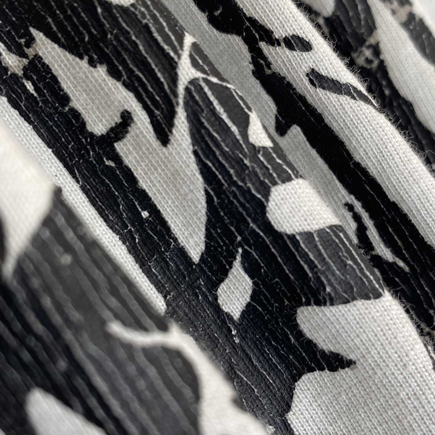 Balenciaga Long Sleeve T-Shirt  - DopestKickz