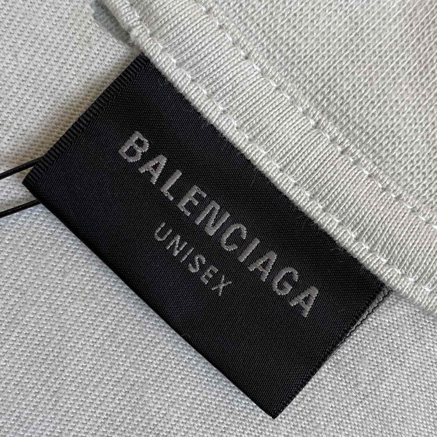 Balenciaga Long Sleeve T-Shirt  - DopestKickz