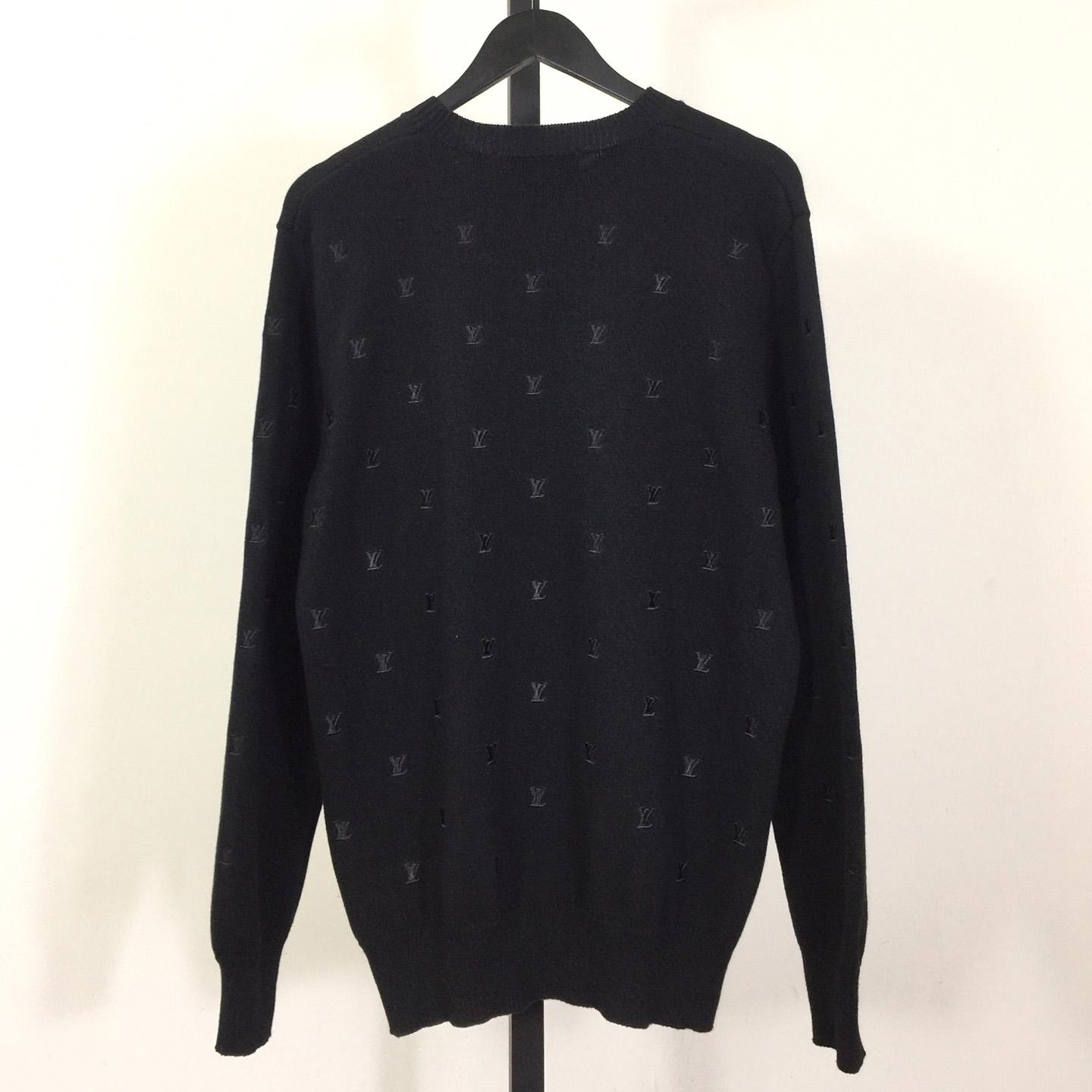 Louis Vuitton Embroidered Signature Merino Crewneck    1AFIXC - DopestKickz