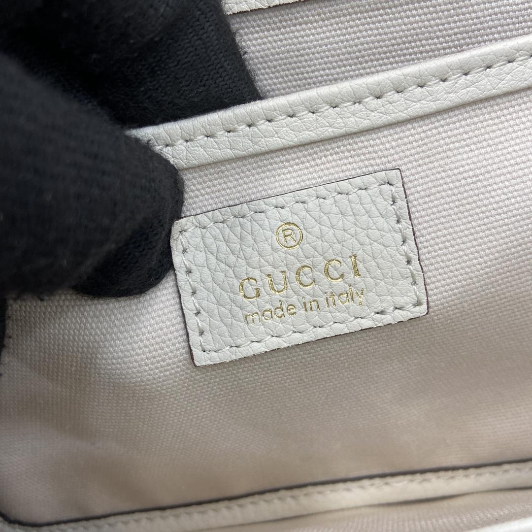Gucci Small Tote Bag With Hook Closure - DopestKickz