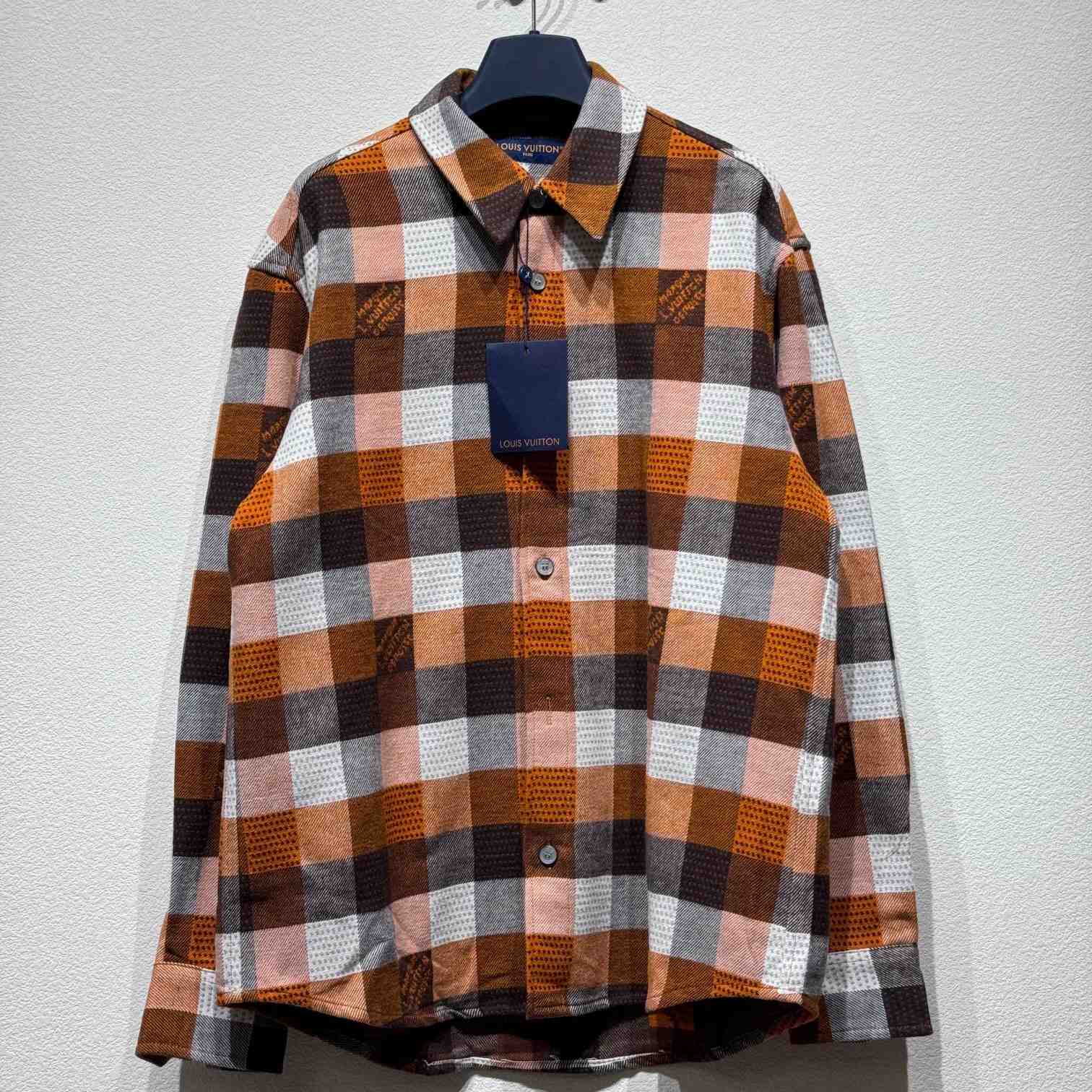 Louis Vuitton Button-Down Long-Sleeved Flannel Shirt  1AFXSJ - DopestKickz