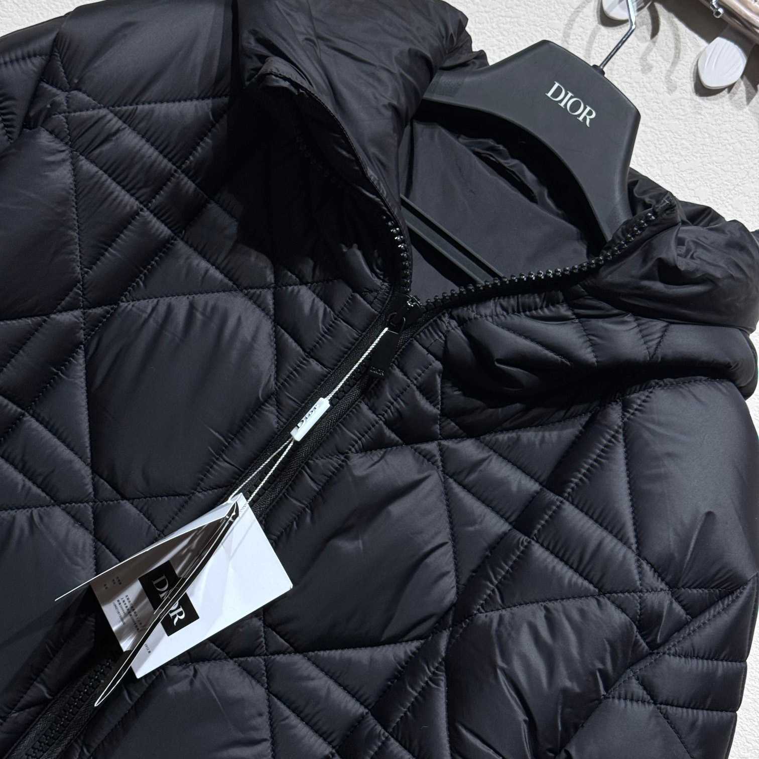 Dior Puffer Jacket - DopestKickz