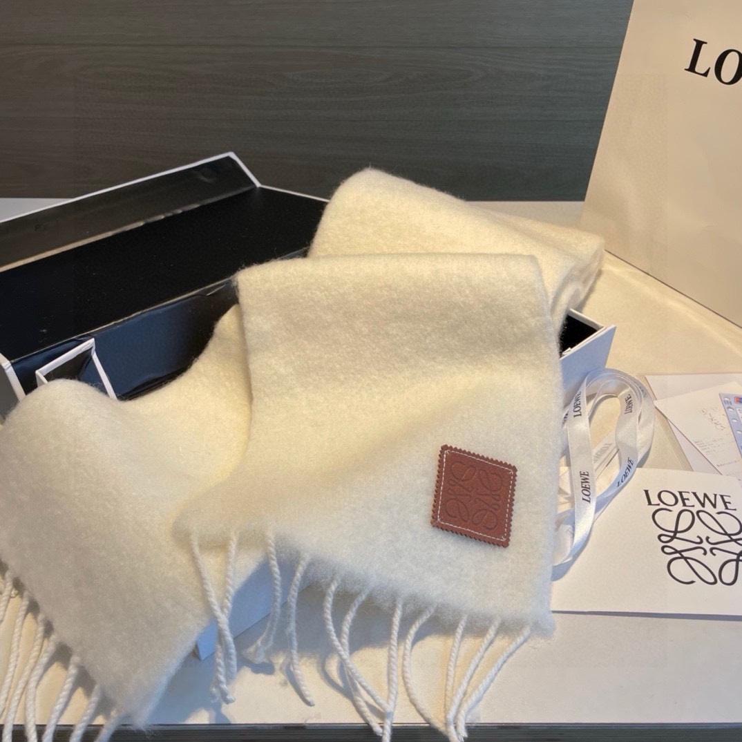 Loewe Scarf  - DopestKickz