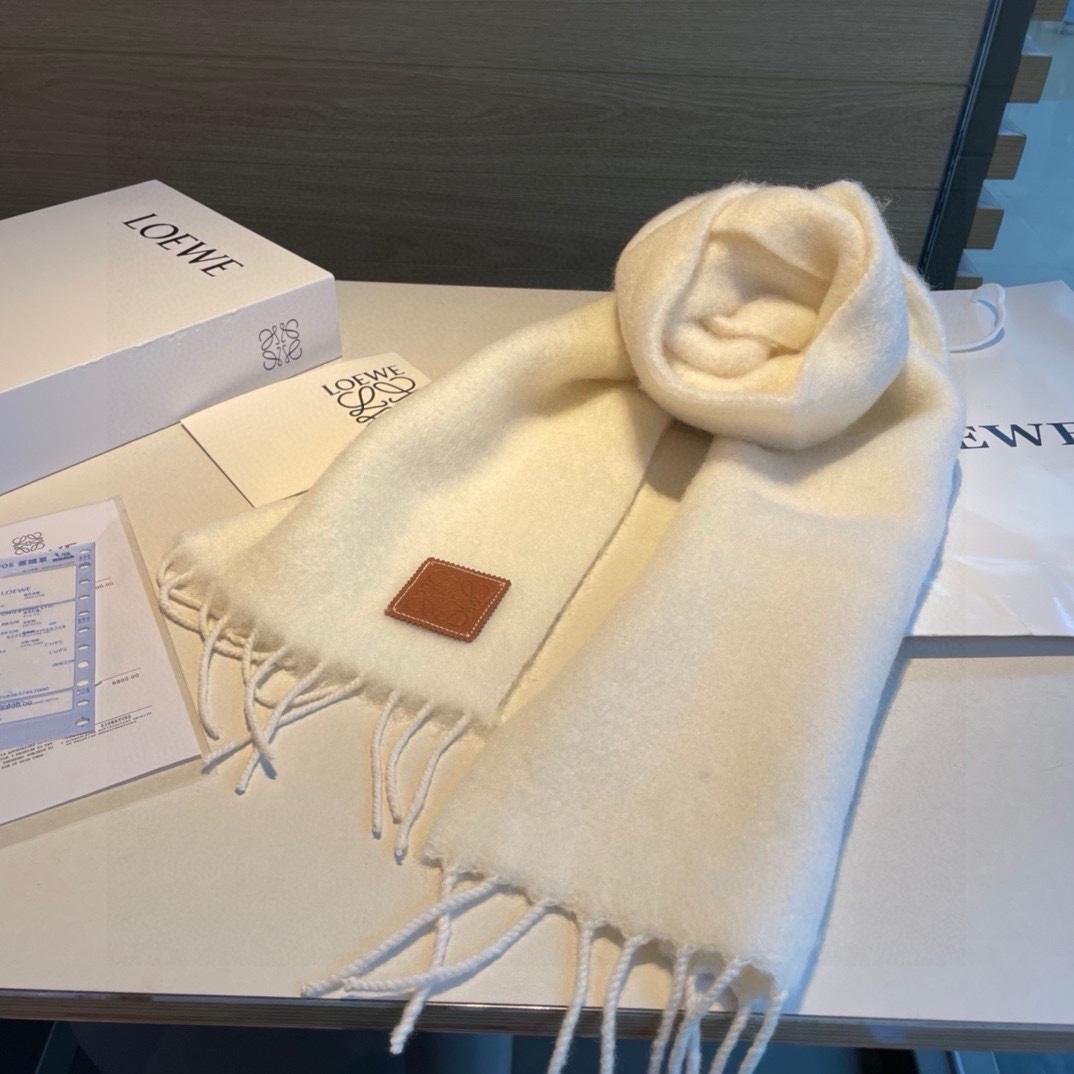 Loewe Scarf  - DopestKickz
