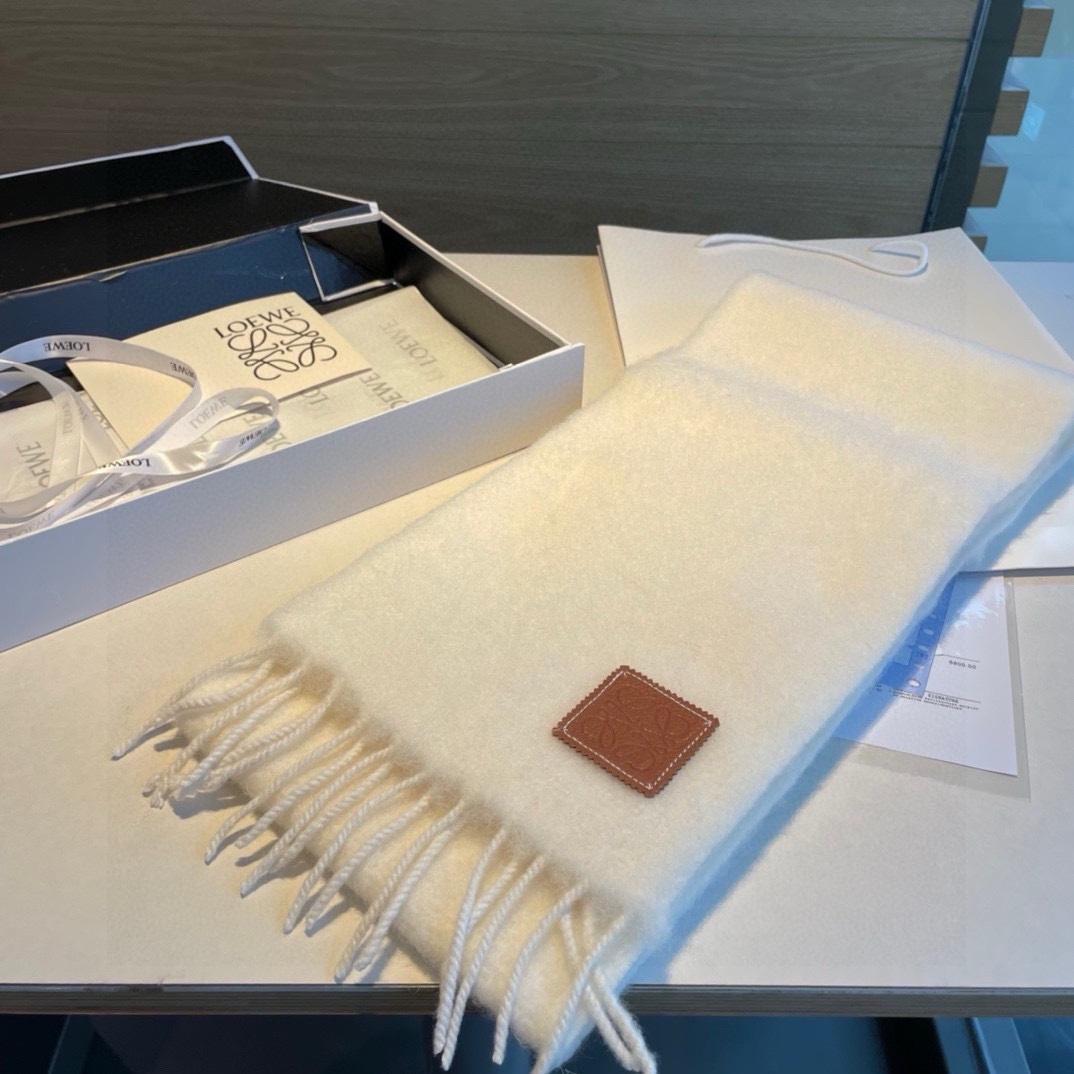 Loewe Scarf  - DopestKickz