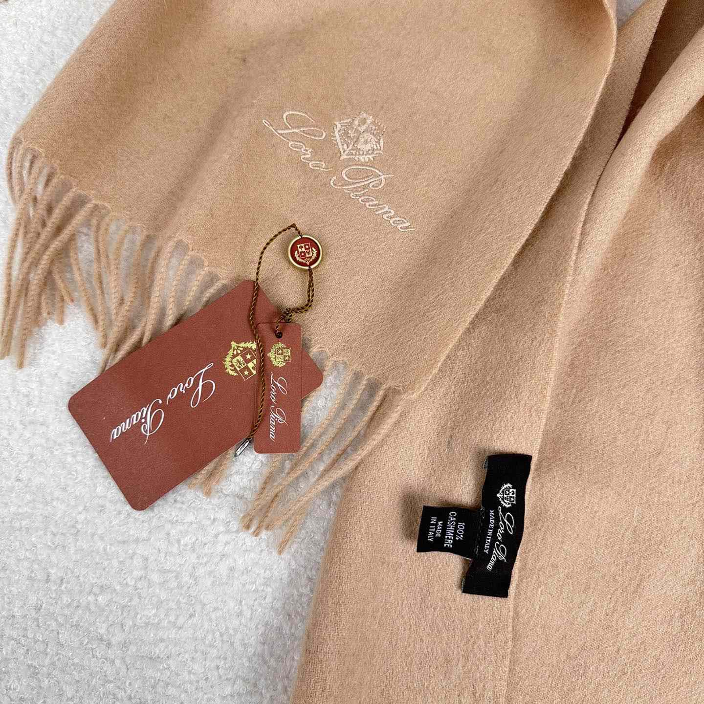 Loro Piana Grande Unita Scarf - DopestKickz