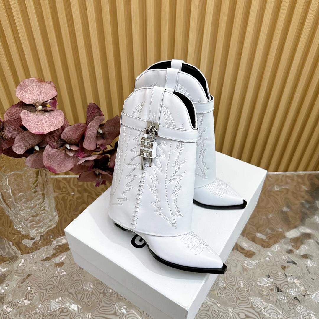 Givenchy Shark Lock Cowboy Ankle Boots In Leather - DopestKickz
