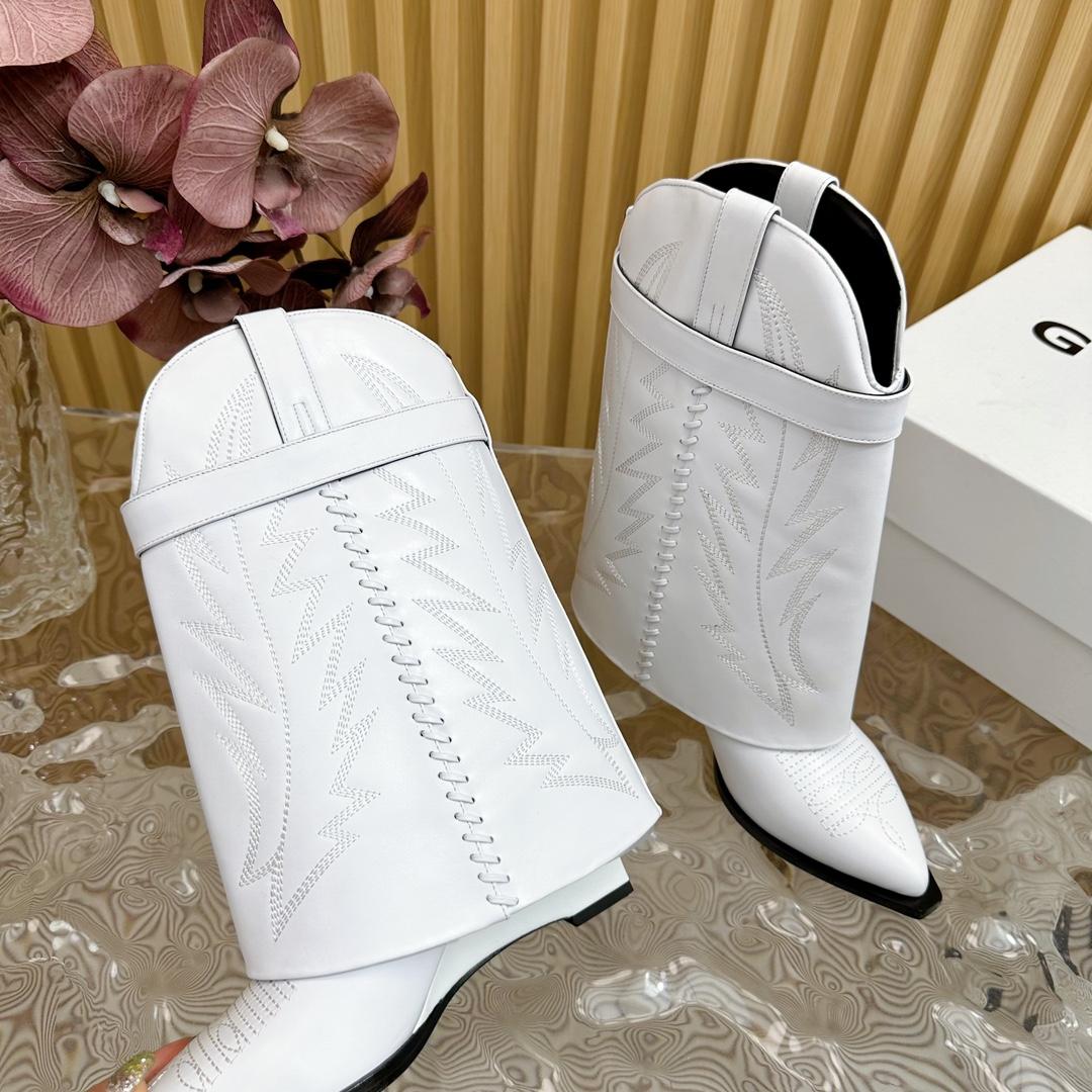 Givenchy Shark Lock Cowboy Ankle Boots In Leather - DopestKickz