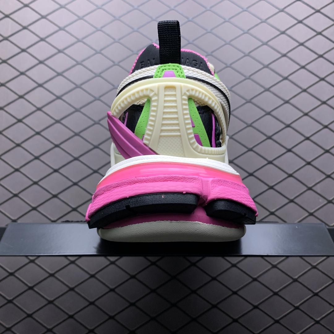 Balenciaga Track 4.0 Sneakers - DopestKickz