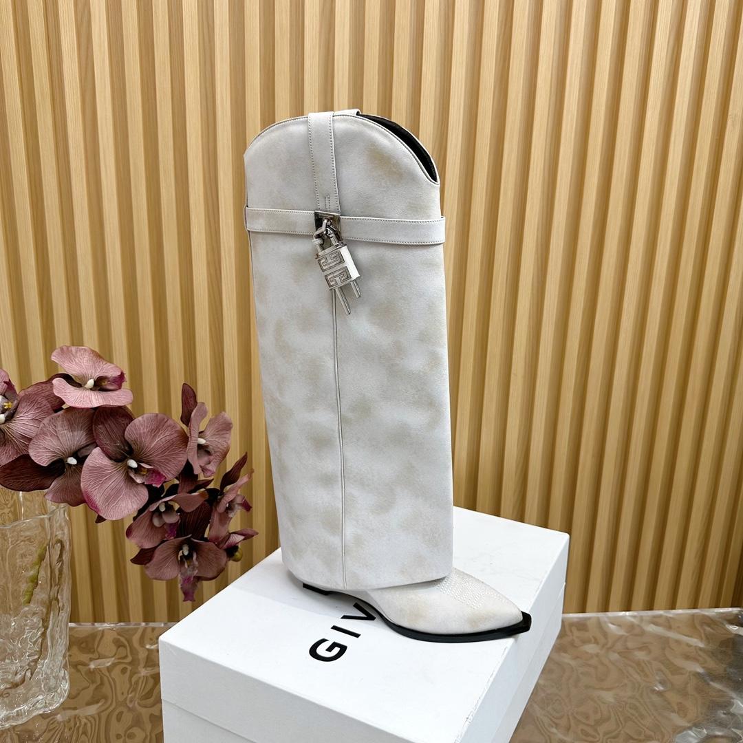 Givenchy Shark Lock Cowboy Boots In Aged Leather - DopestKickz