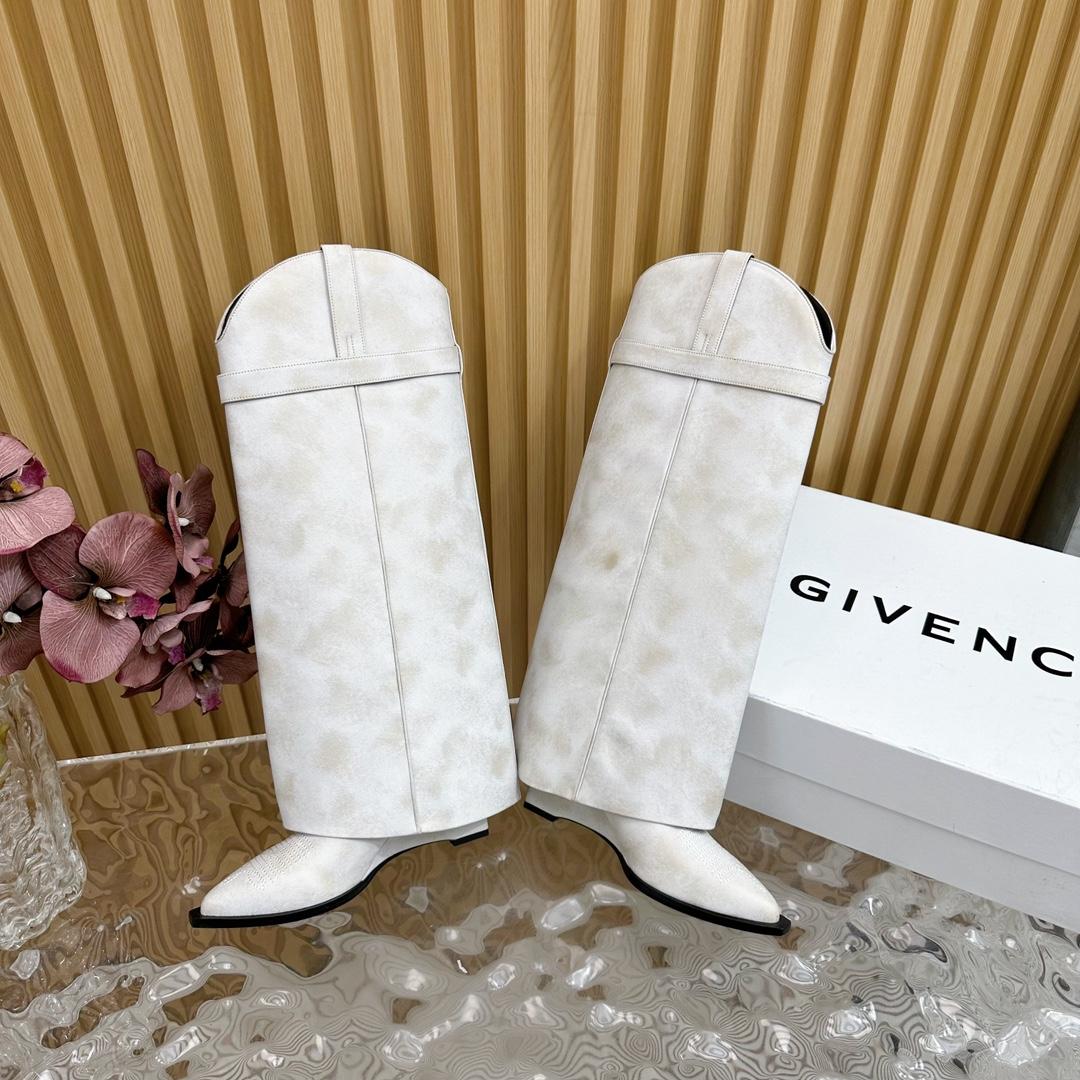 Givenchy Shark Lock Cowboy Boots In Aged Leather - DopestKickz