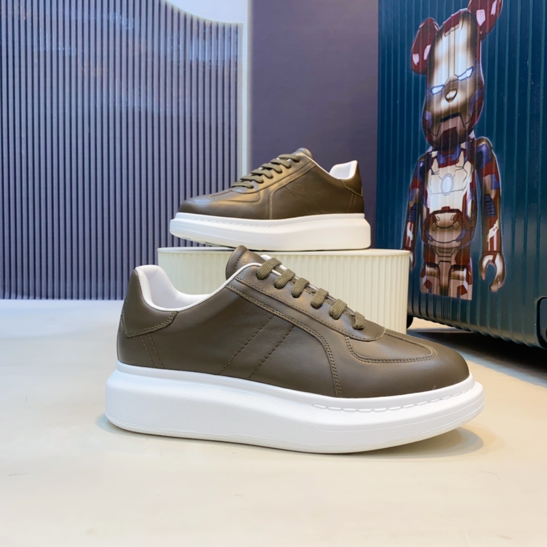 Alexander Mqueen Oversized Sneakers - DopestKickz
