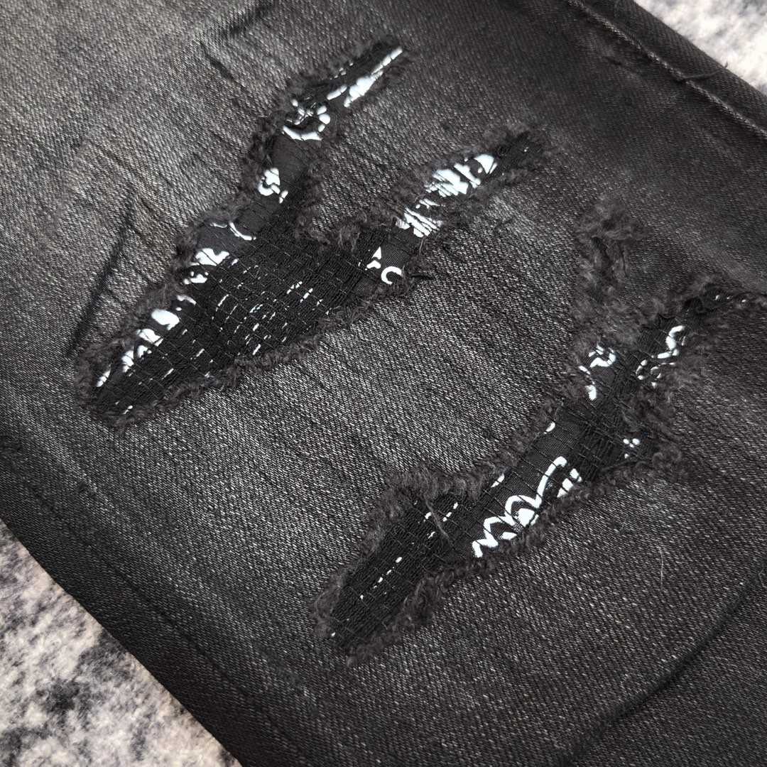 Amiri Slim Fit Jeans    681 - DopestKickz