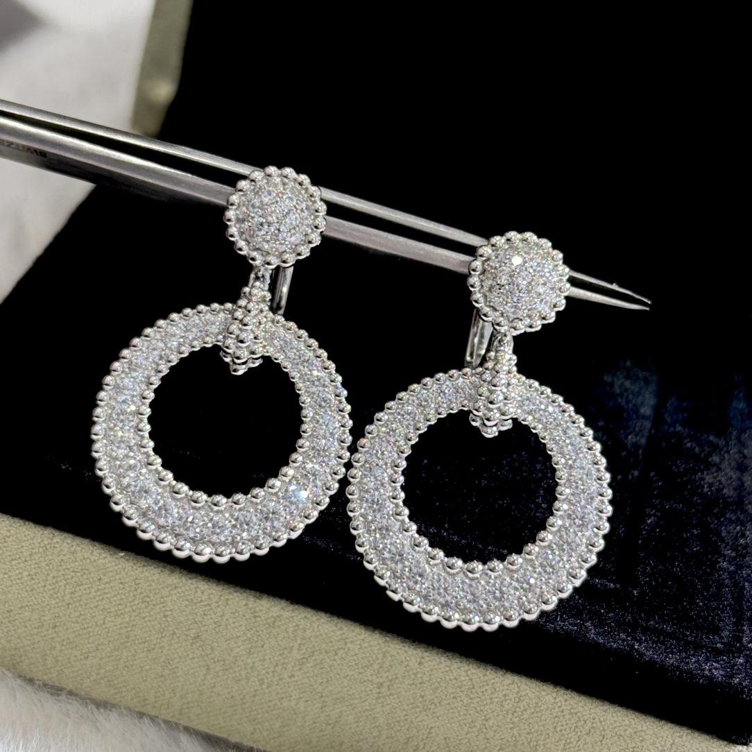Van Cleef & Arpels Earrings - DopestKickz