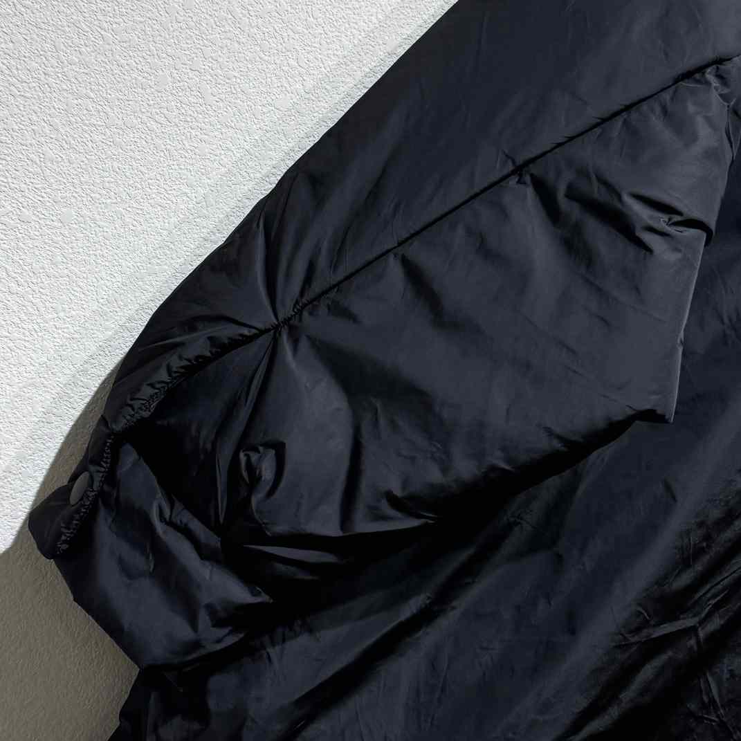 Prada Oversized Light Re-Nylon Raincoat - DopestKickz