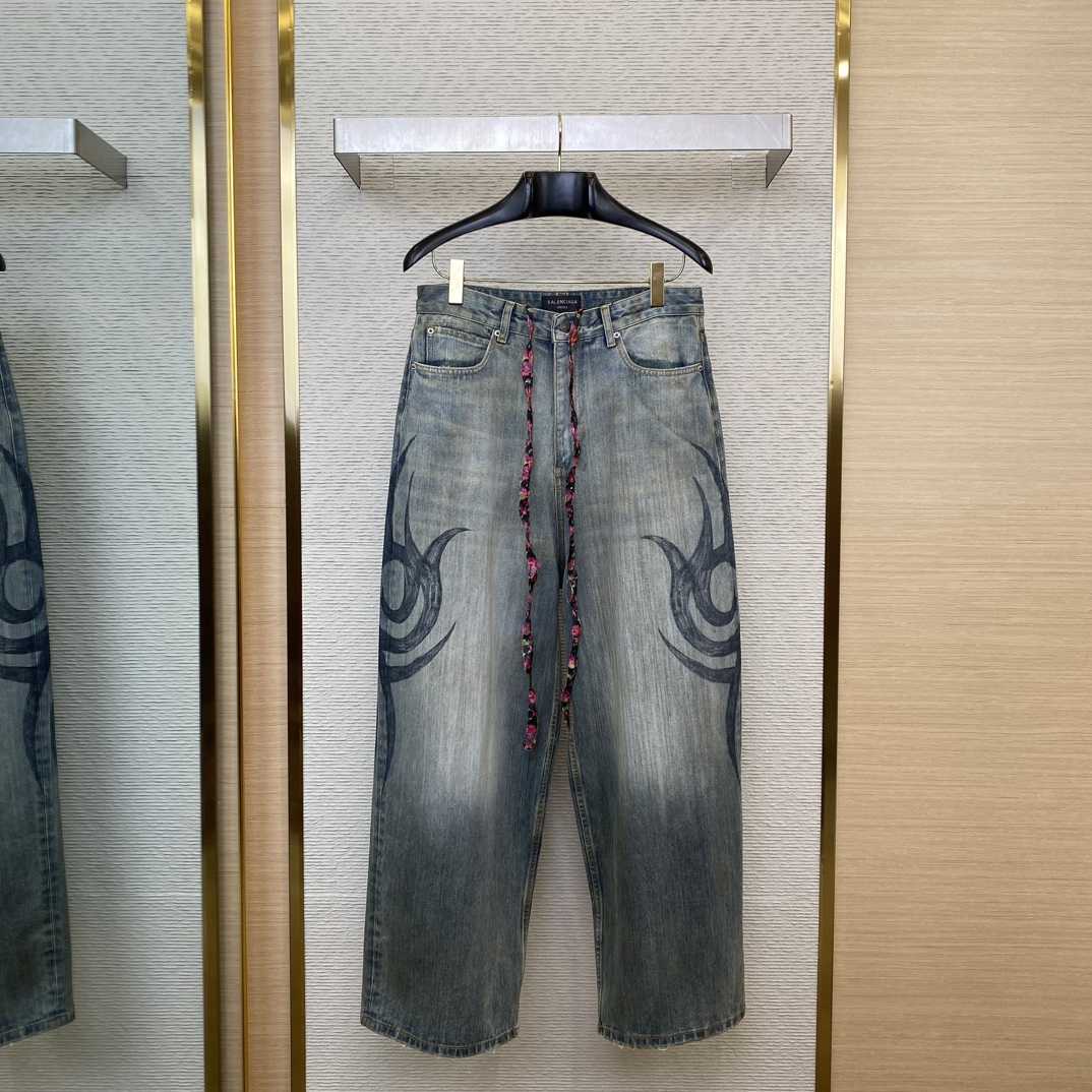 Balenciaga Y2K Stretched Knee Baggy Pants  - DopestKickz