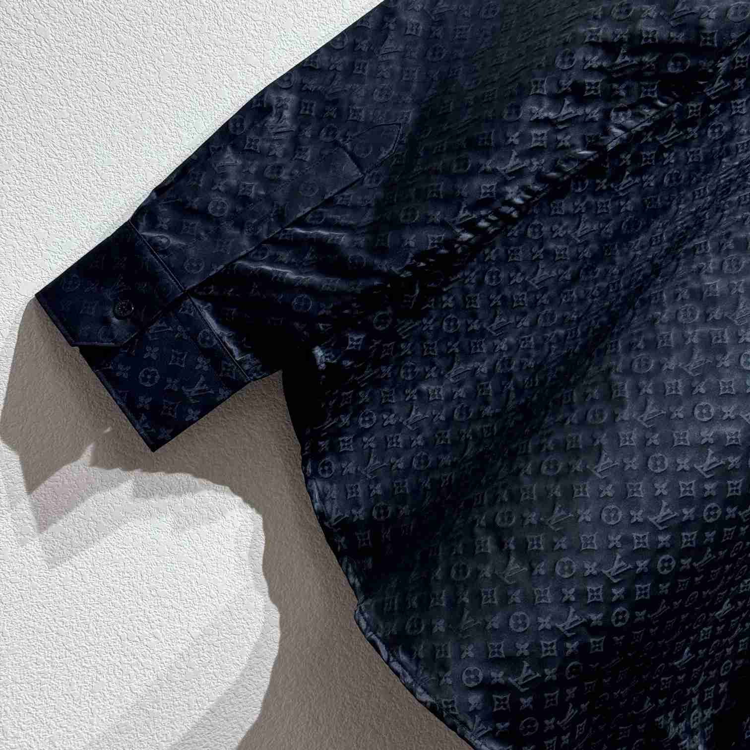 Louis Vuitton Monogram Long-Sleeved Shirt    - DopestKickz