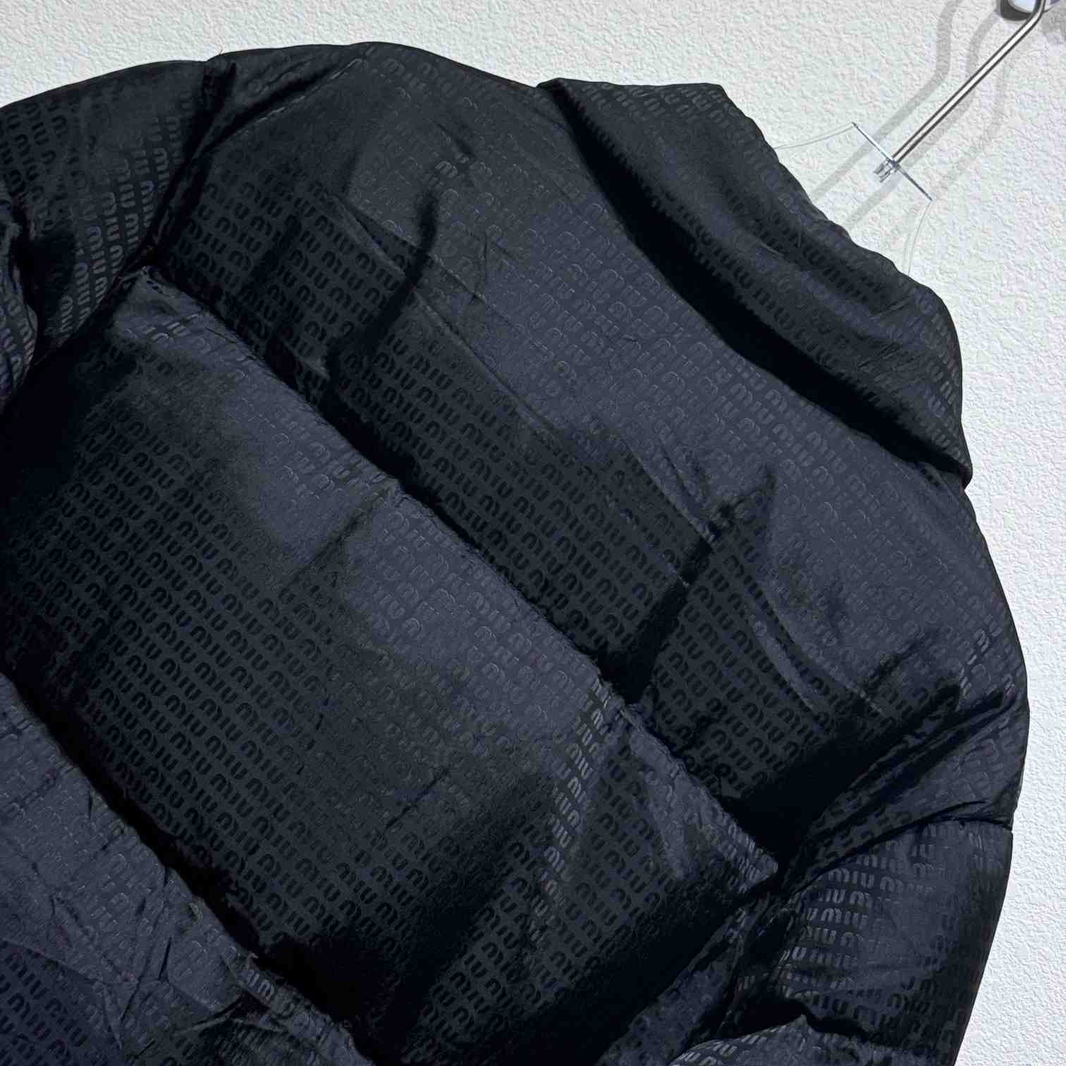 Miu Miu logo-appliqué puffer jacket  - DopestKickz