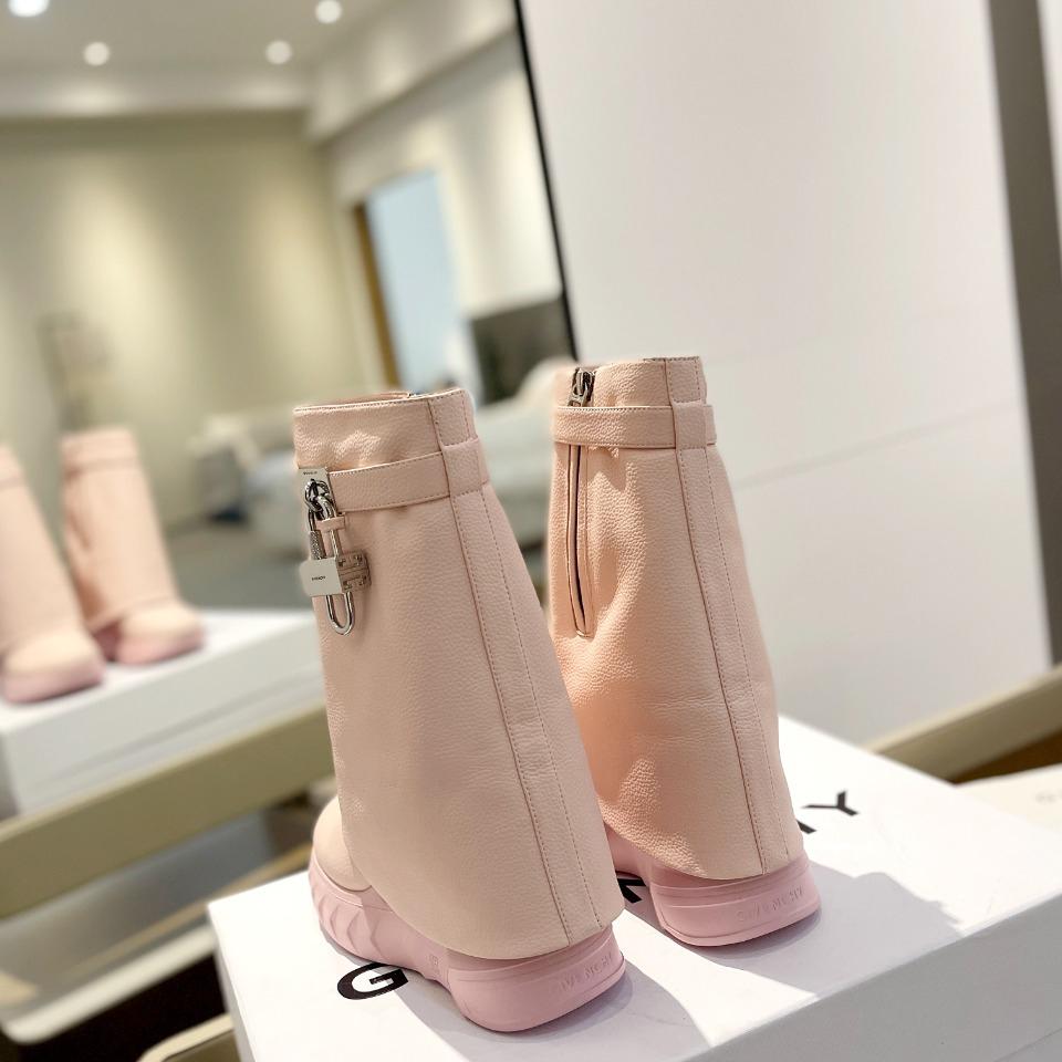 Givenchy Shark Lock Biker Ankle Boots - DopestKickz