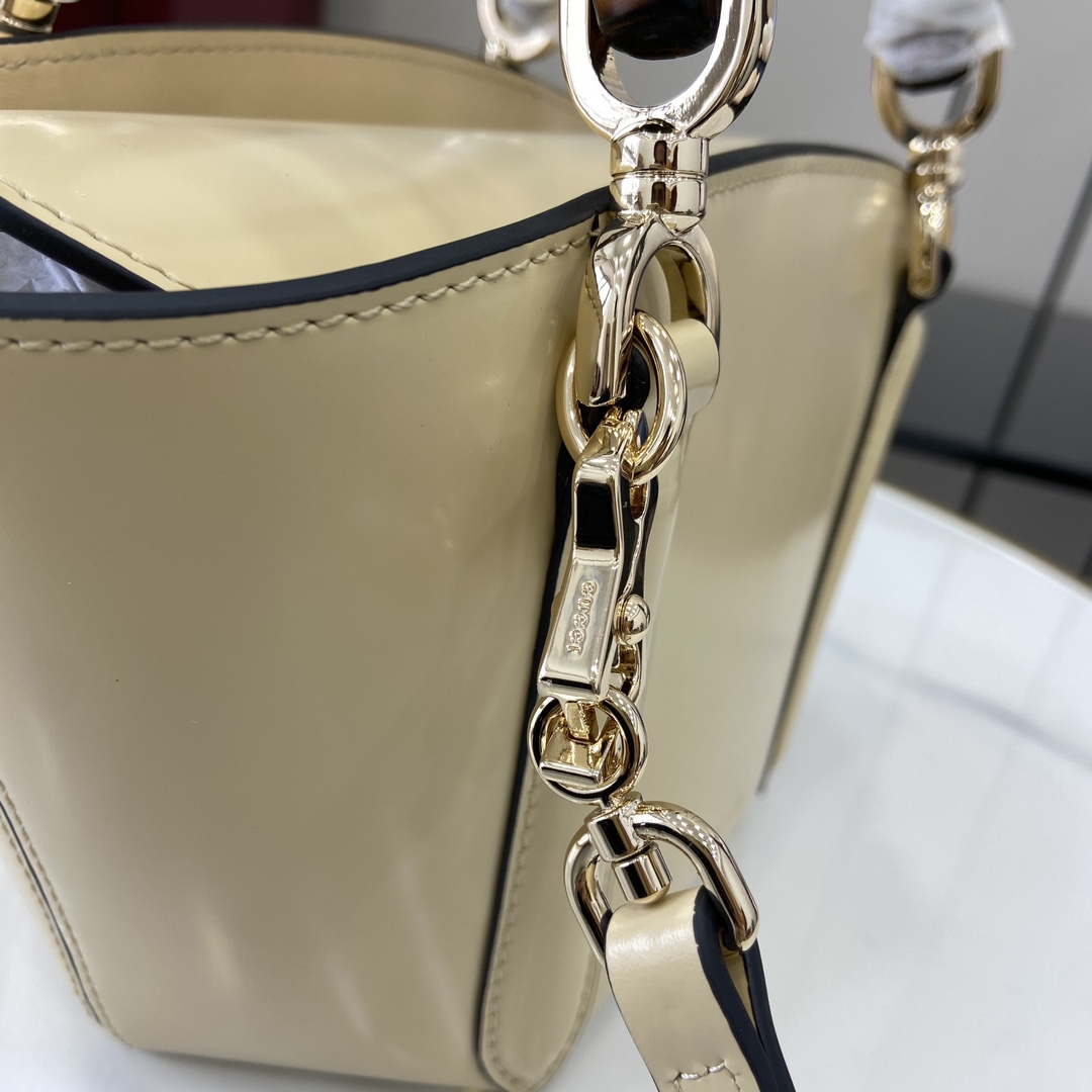 Gucci Mini Bamboo Top Handle Tote Bag - DopestKickz