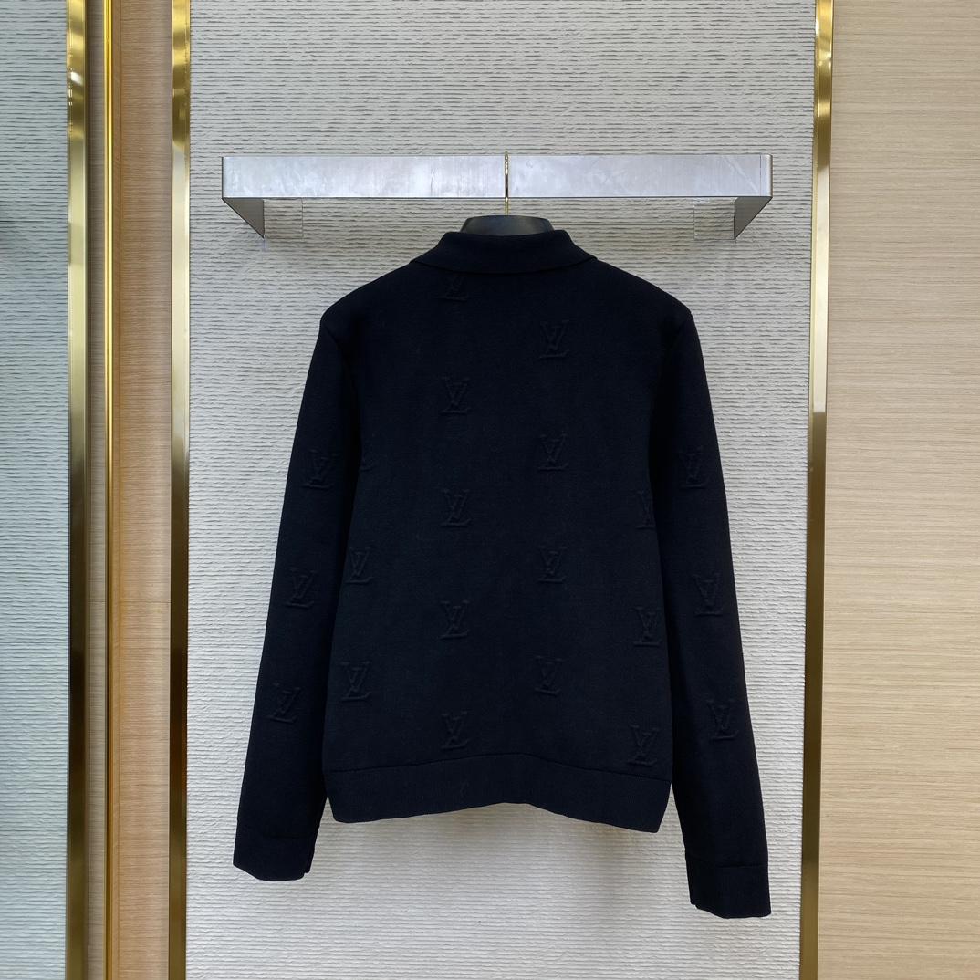Louis Vuitton LV Blason Embossed Wool Blouson  1AFYEI - DopestKickz