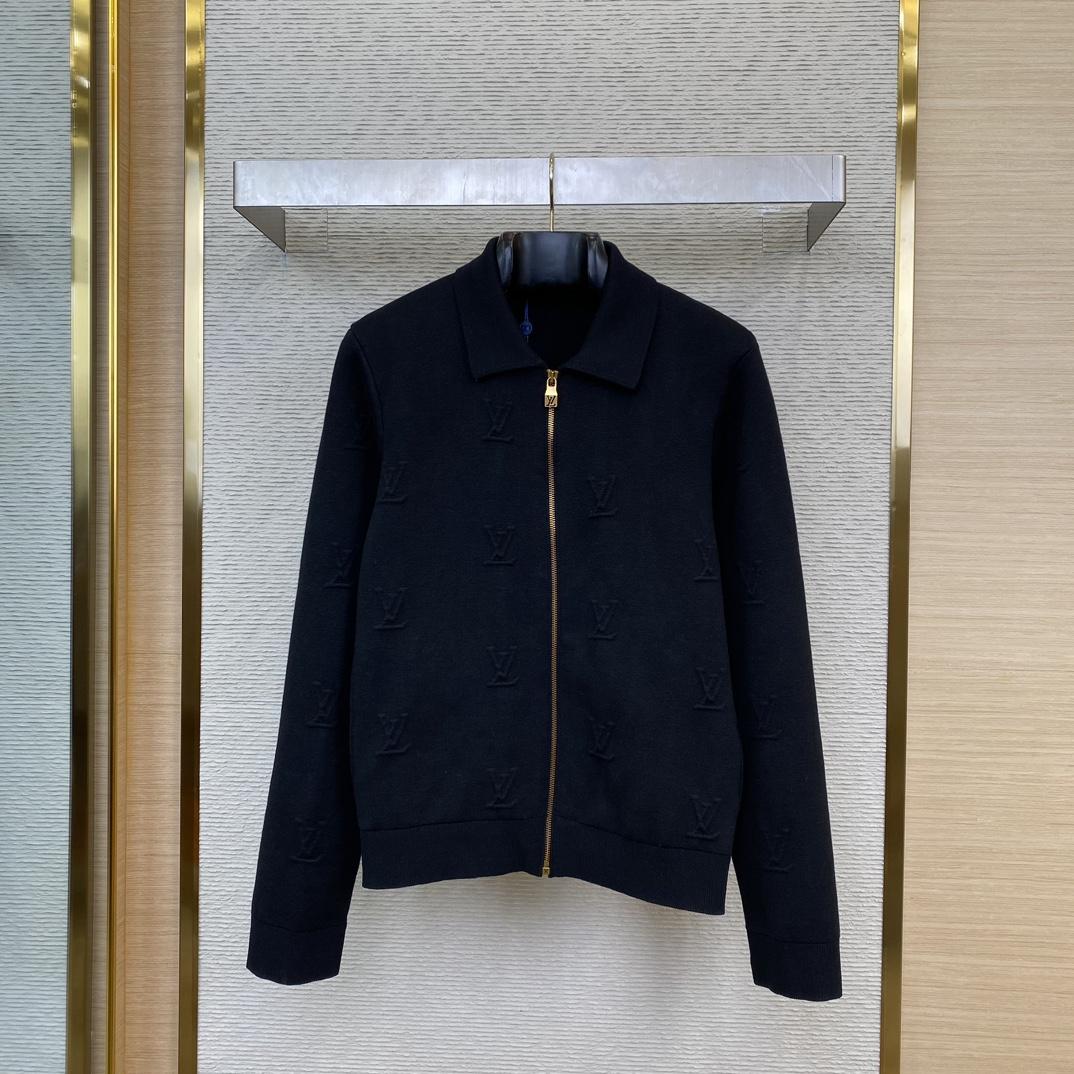 Louis Vuitton LV Blason Embossed Wool Blouson  1AFYEI - DopestKickz