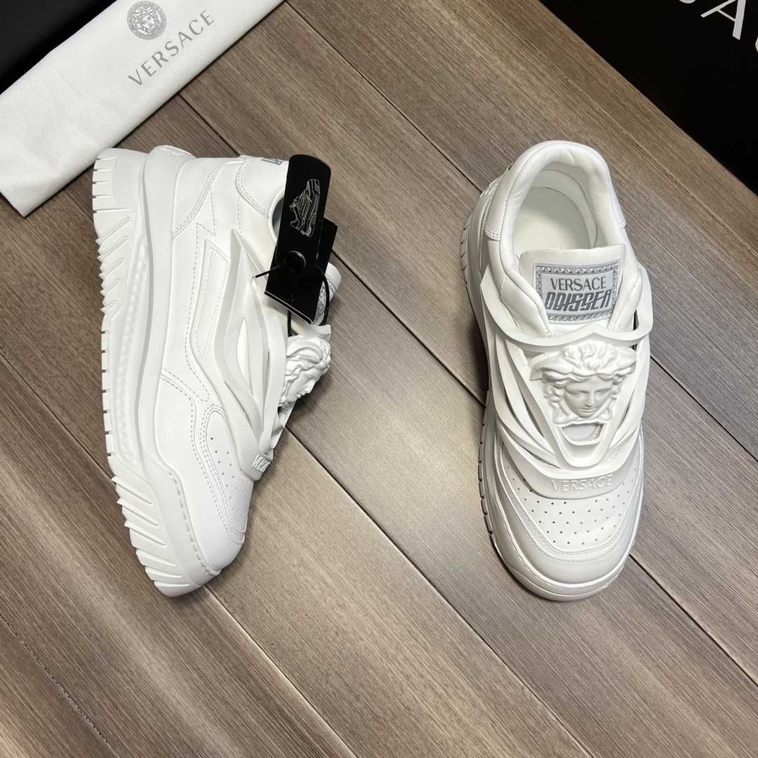 Versace Low-top Sneakers - DopestKickz