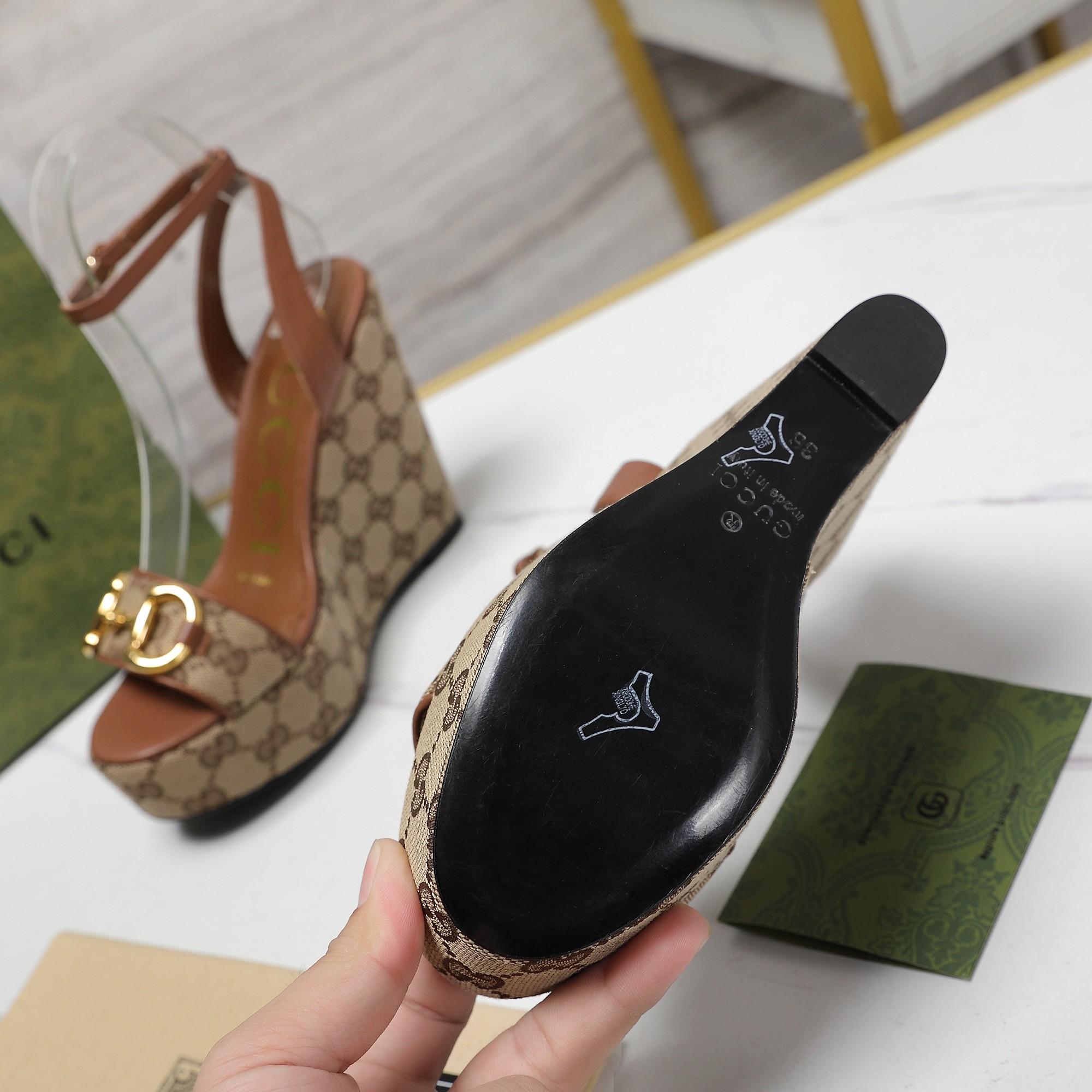 Gucci Women's Horsebit Platform Sandal  - DopestKickz