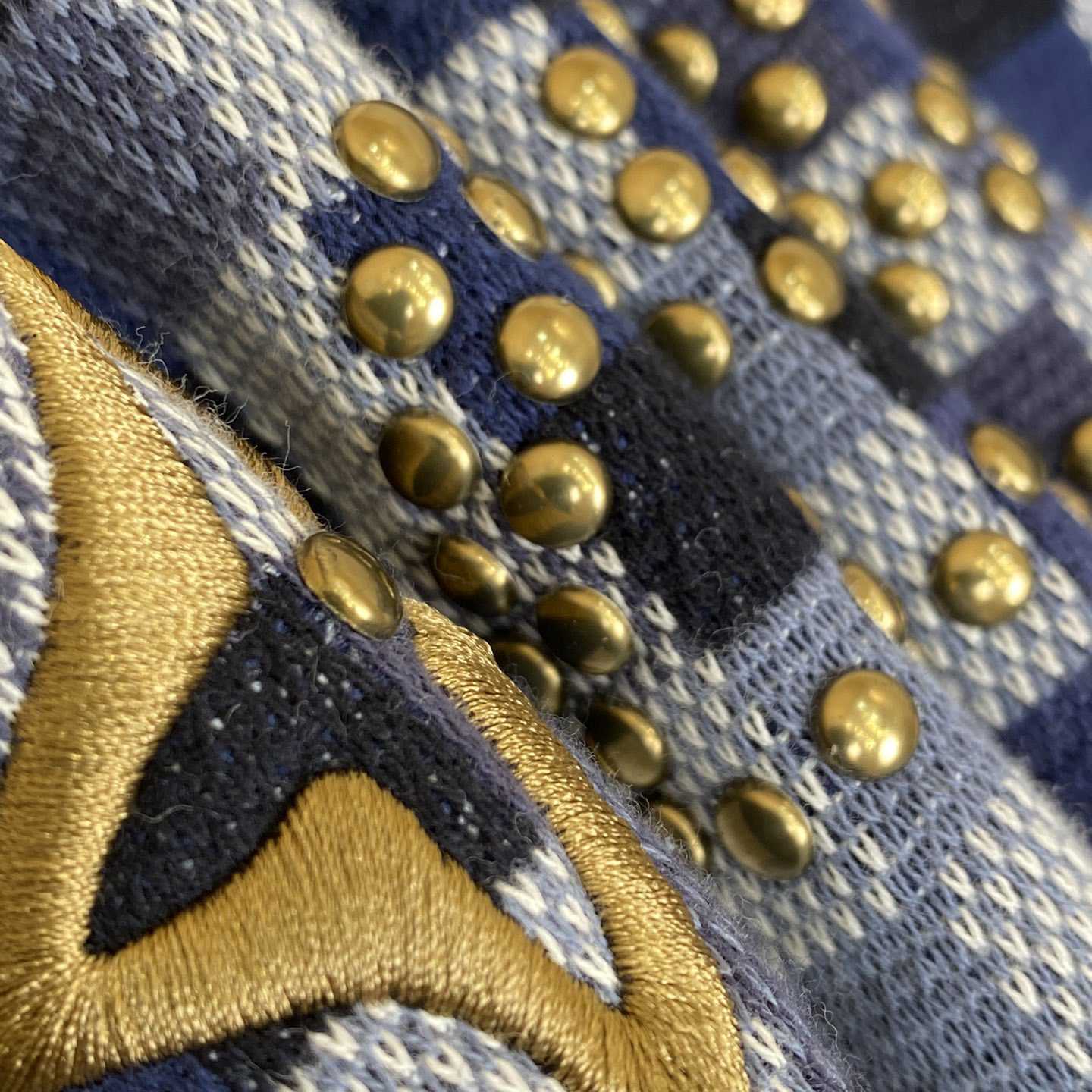 Louis Vuitton LV Vers Damoflage Jacquard Pullover   1AGHTQ - DopestKickz