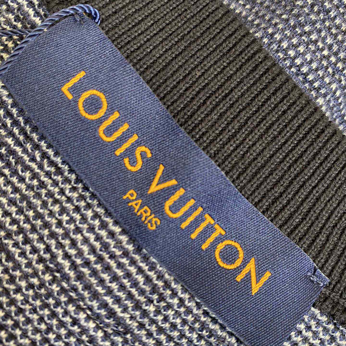 Louis Vuitton LV Vers Damoflage Jacquard Pullover   1AGHTQ - DopestKickz