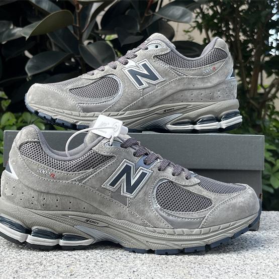 New Balance NB 2002R Sneakers      ML2002RA   - DopestKickz