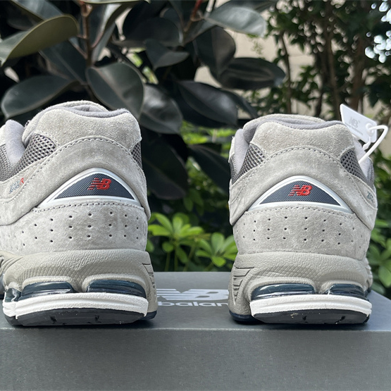 New Balance NB 2002R Sneakers      ML2002RA   - DopestKickz