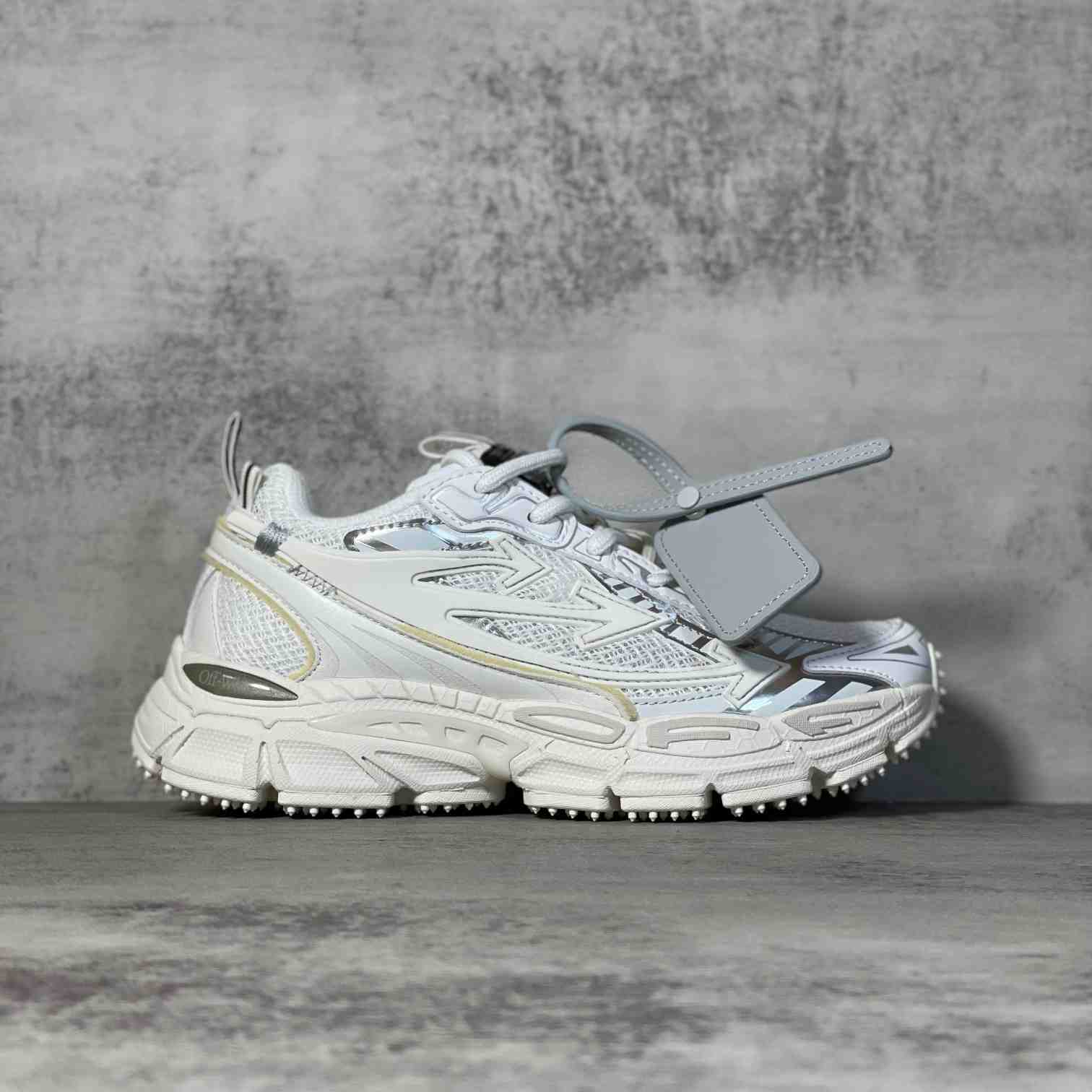 Off-White c/oVrgil Abloh™ Sneakers - DopestKickz