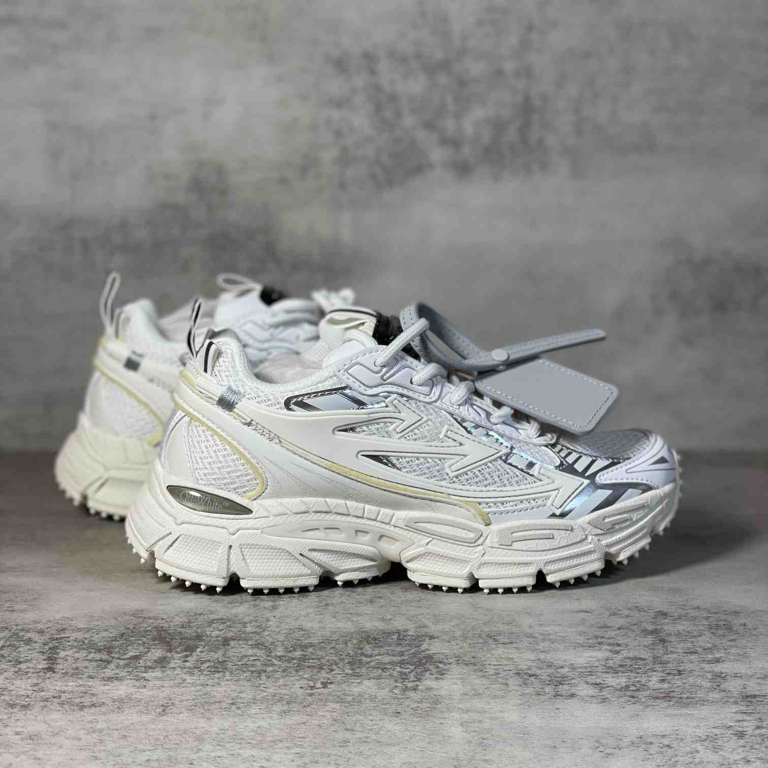 Off-White c/oVrgil Abloh™ Sneakers - DopestKickz