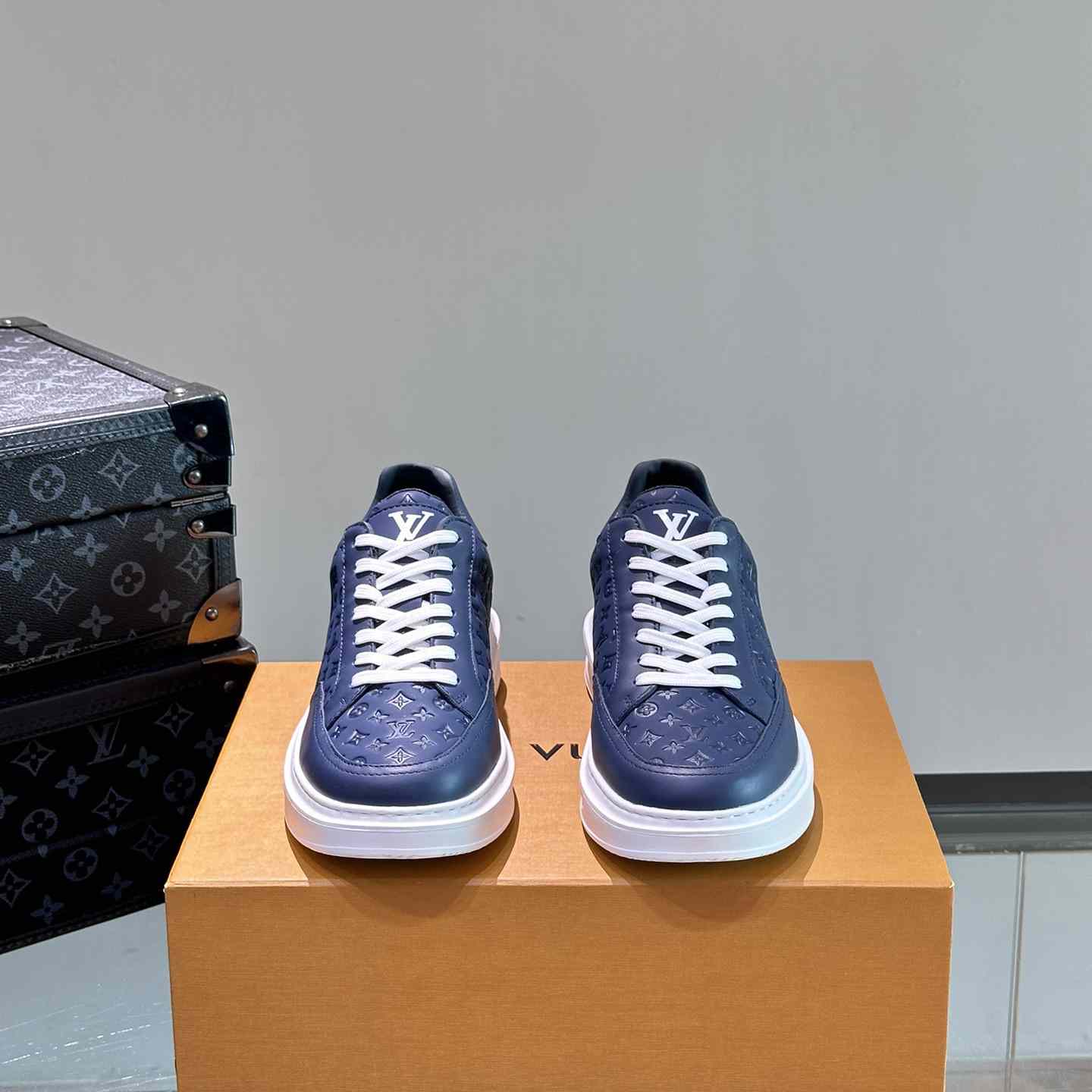 Louis Vuitton Sneaker - DopestKickz
