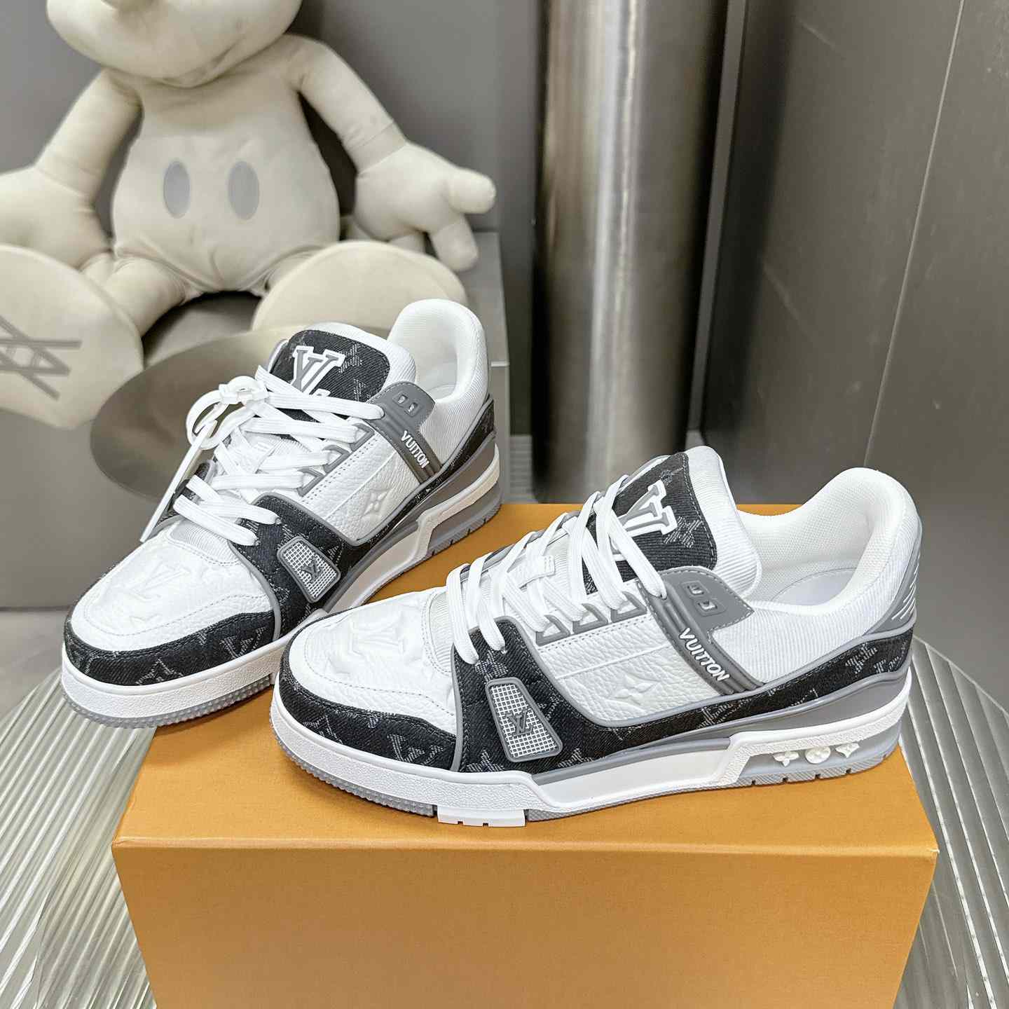 Louis Vuitton LV Trainer Sneaker   1ADF5A - DopestKickz