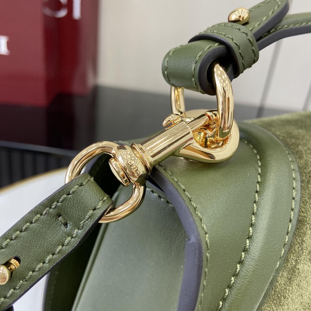 Gucci Blondie Medium Top Handle Bag - DopestKickz