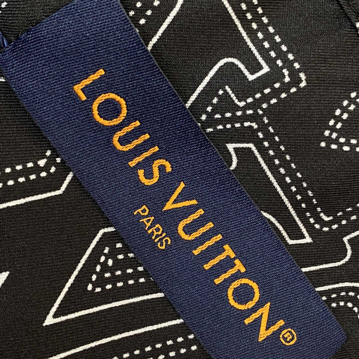 Louis Vuitton Printed Long-Sleeved Silk Pyjama Overshirt   - DopestKickz