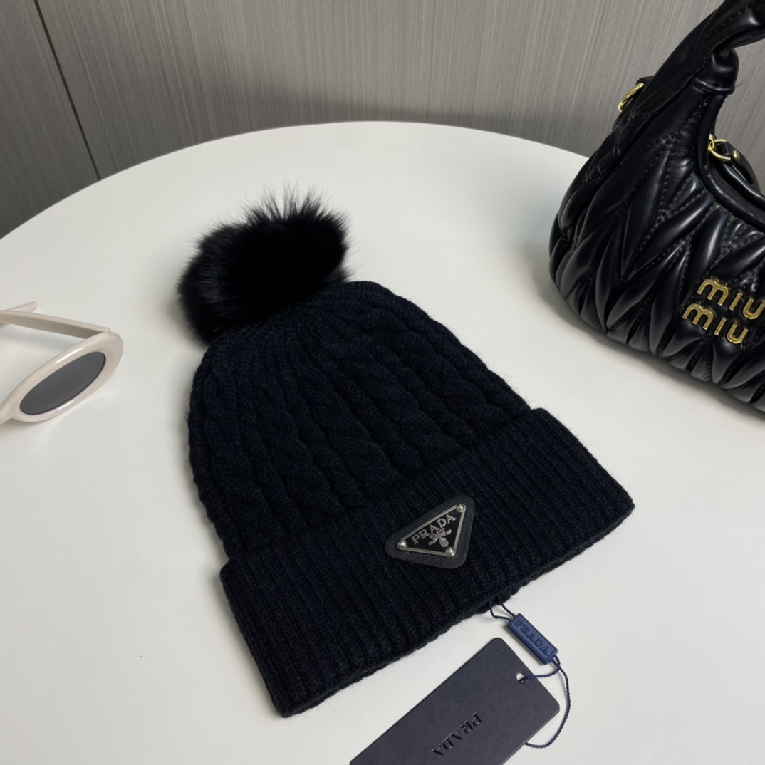 Prada Beanie - DopestKickz