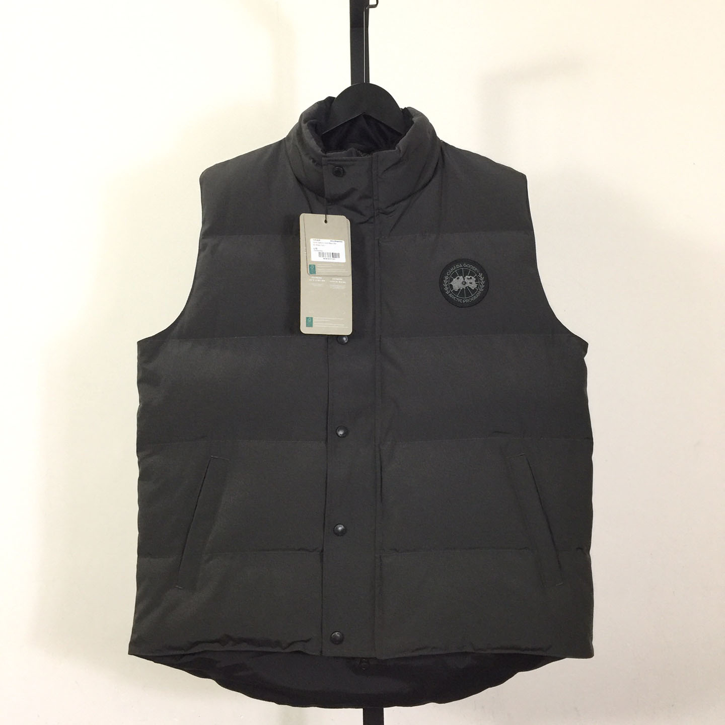 Canada Goose Black Label Down Vest - DopestKickz
