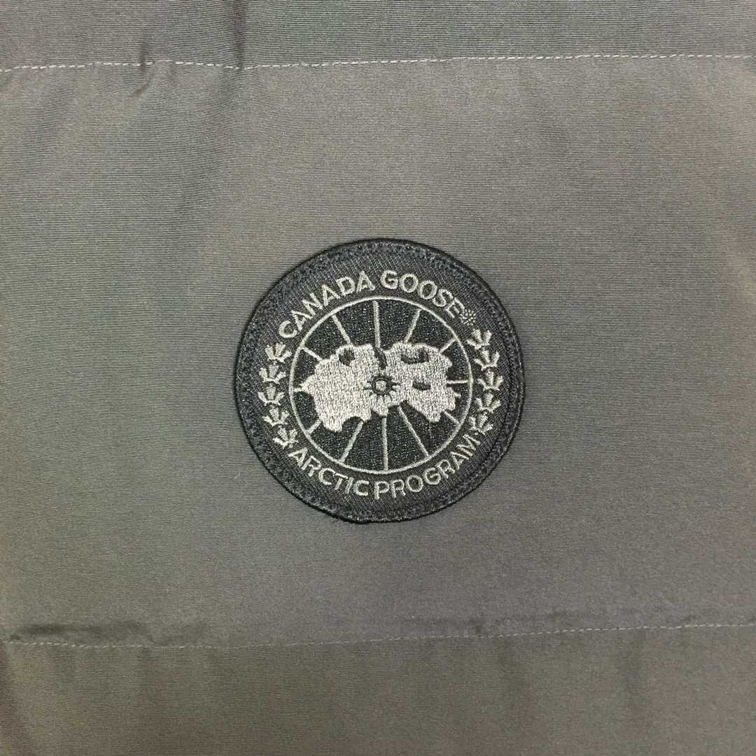 Canada Goose Black Label Down Vest - DopestKickz