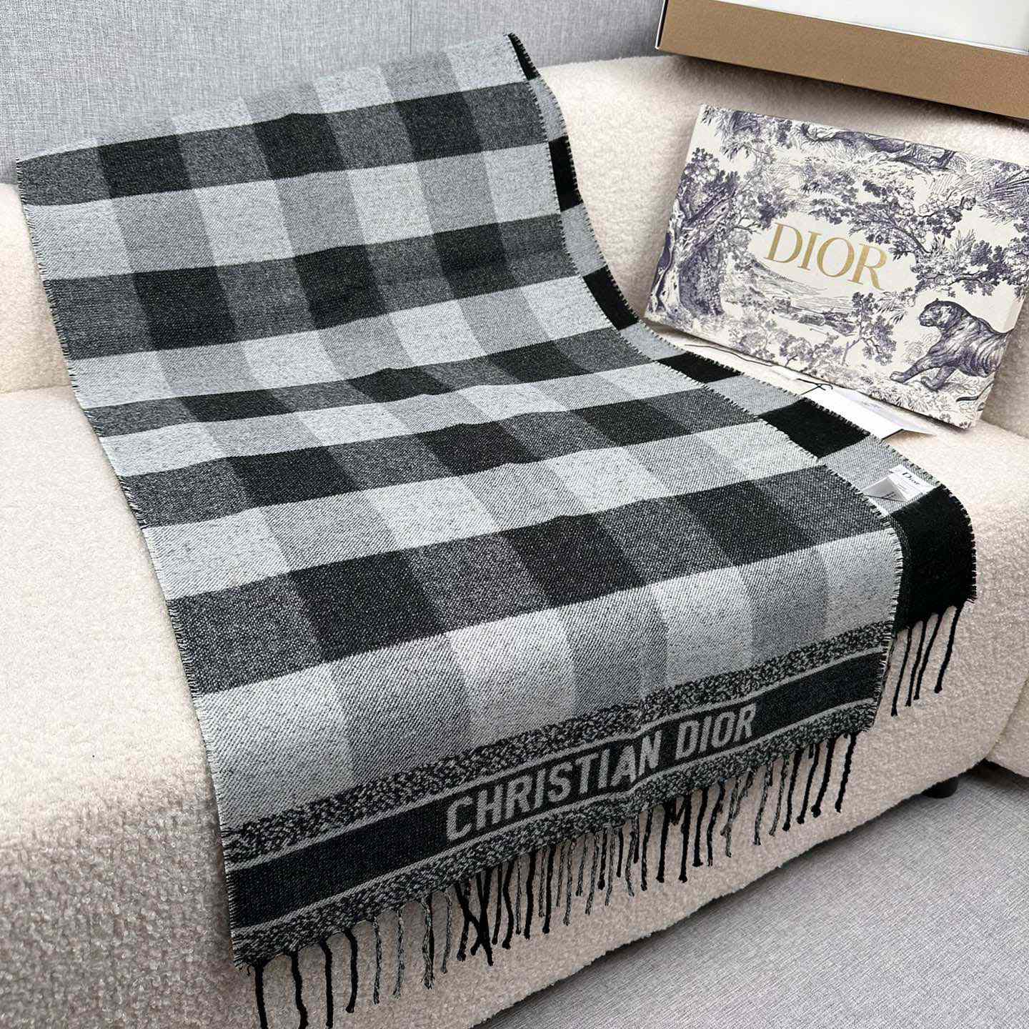 Dior Check'N'Dior Scarf - DopestKickz