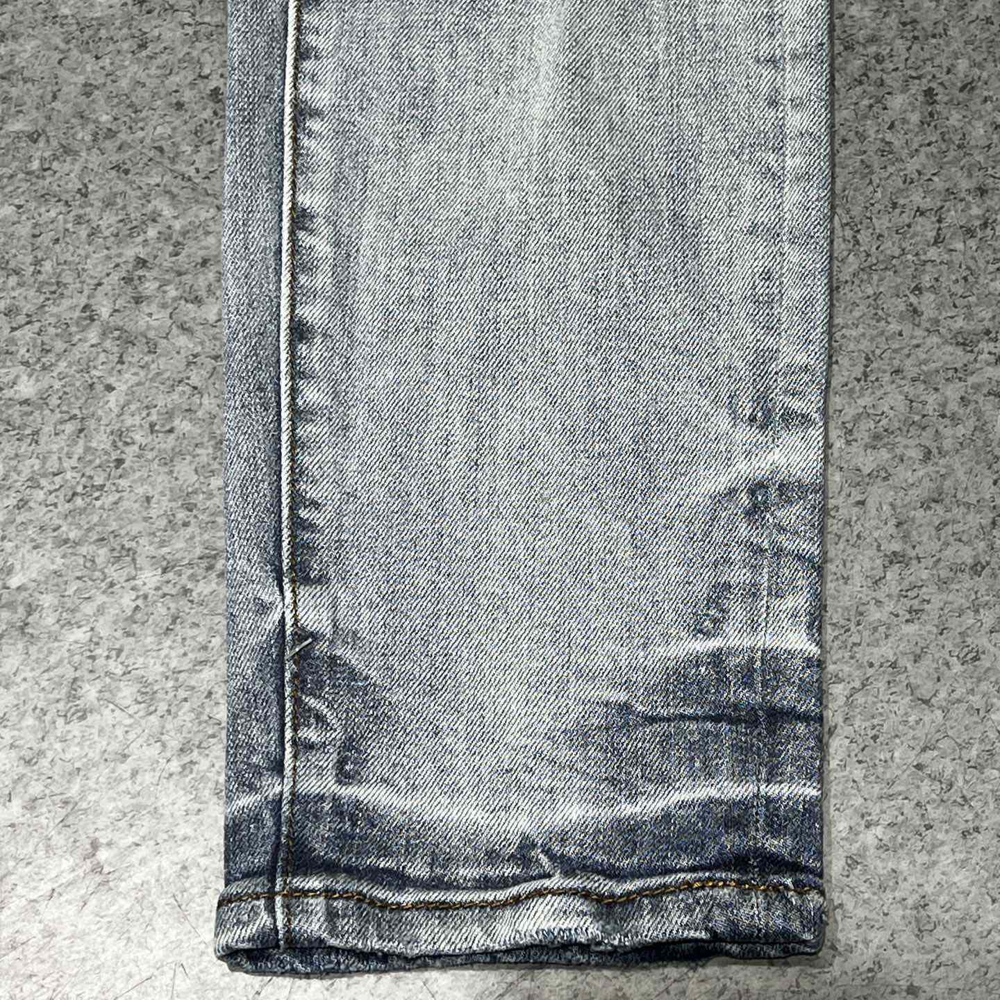 Amiri Jeans    AM1295 - DopestKickz